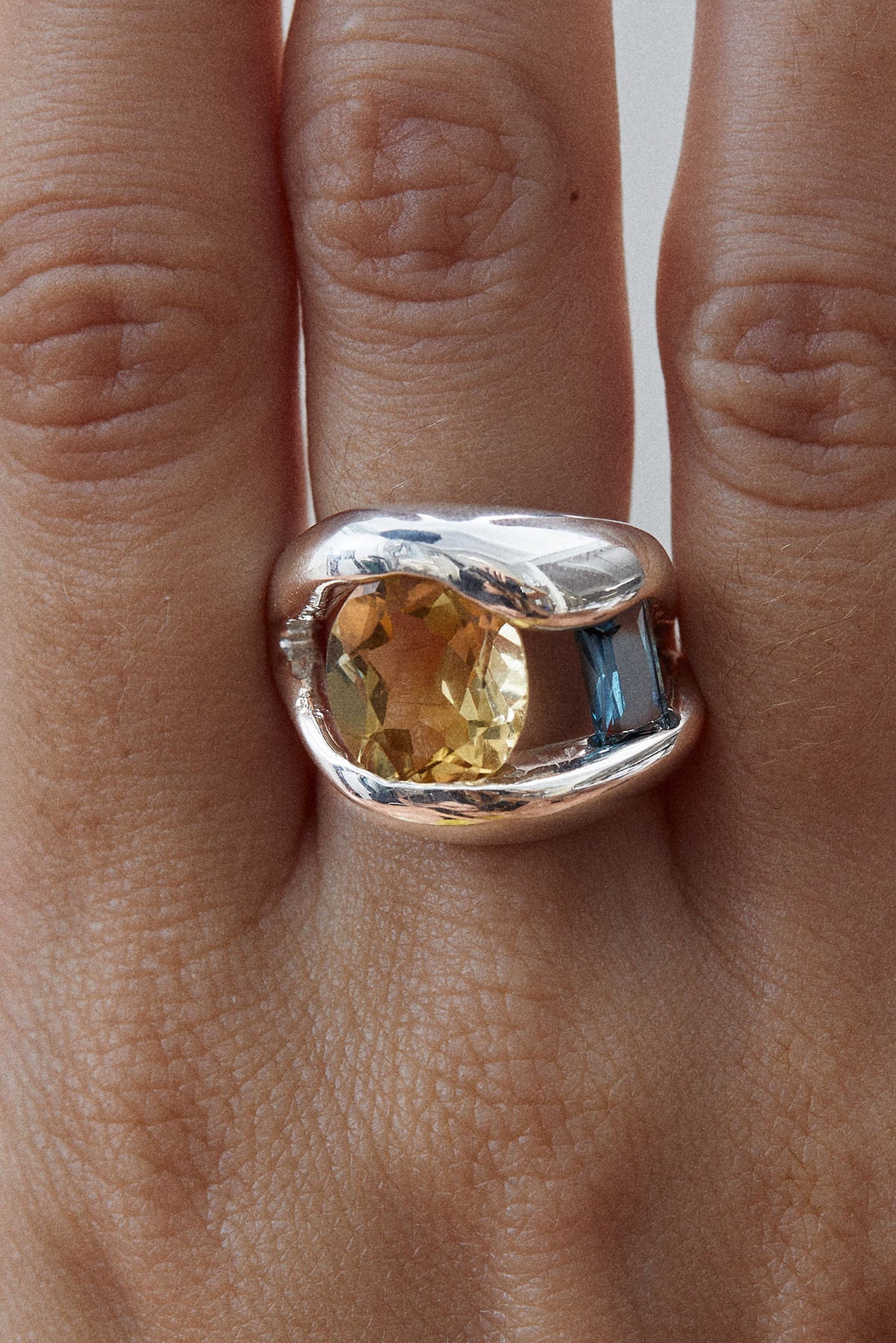 Colada Ring - Hernàn Herdez – Assembly New York