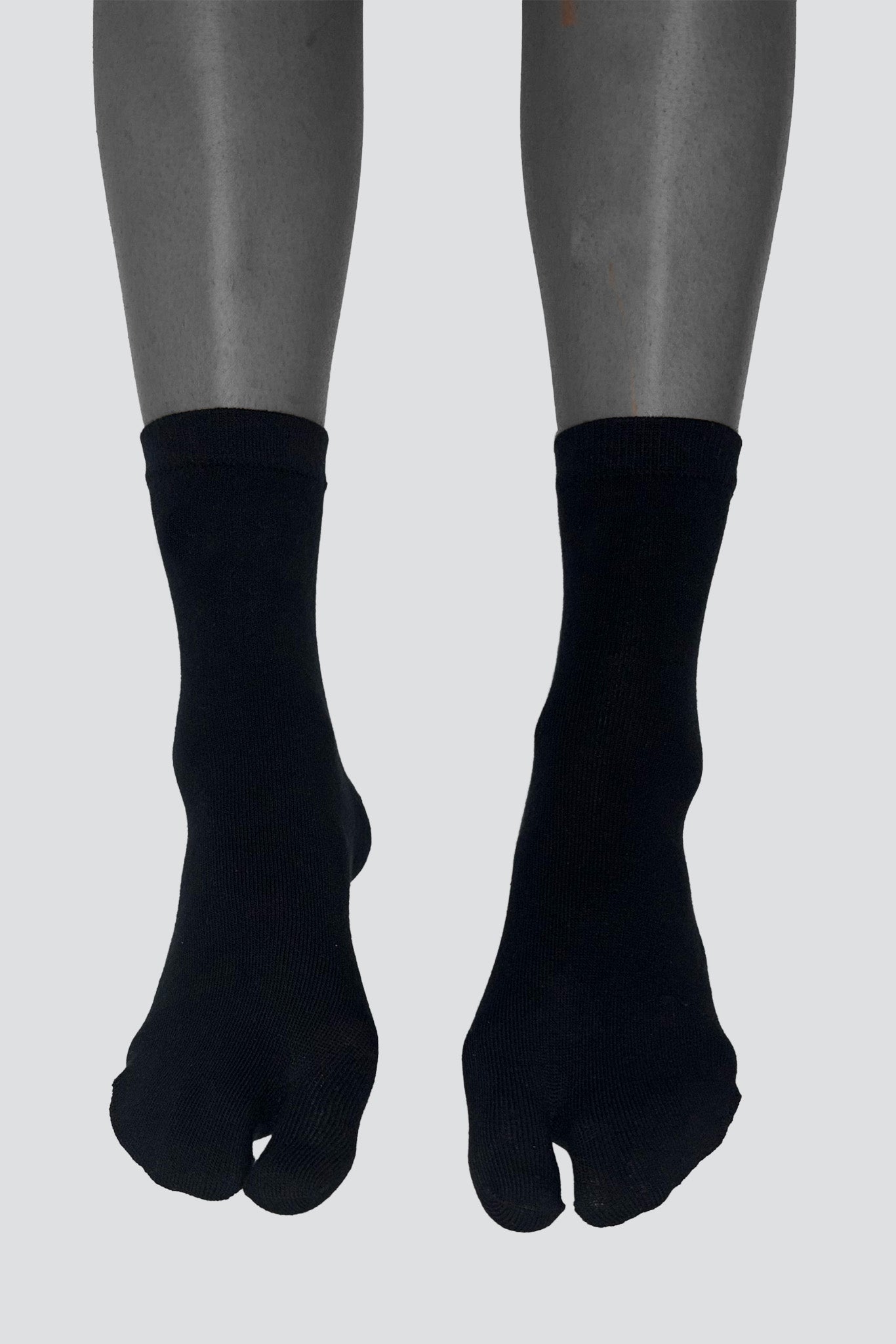 ◆ojos◆ Geometry Tabi Socks Charcoal 23MW-AC05-CC 3 Pairs - V-Toe Flip Flop Tabi Socks - 2 Black Crew, 1