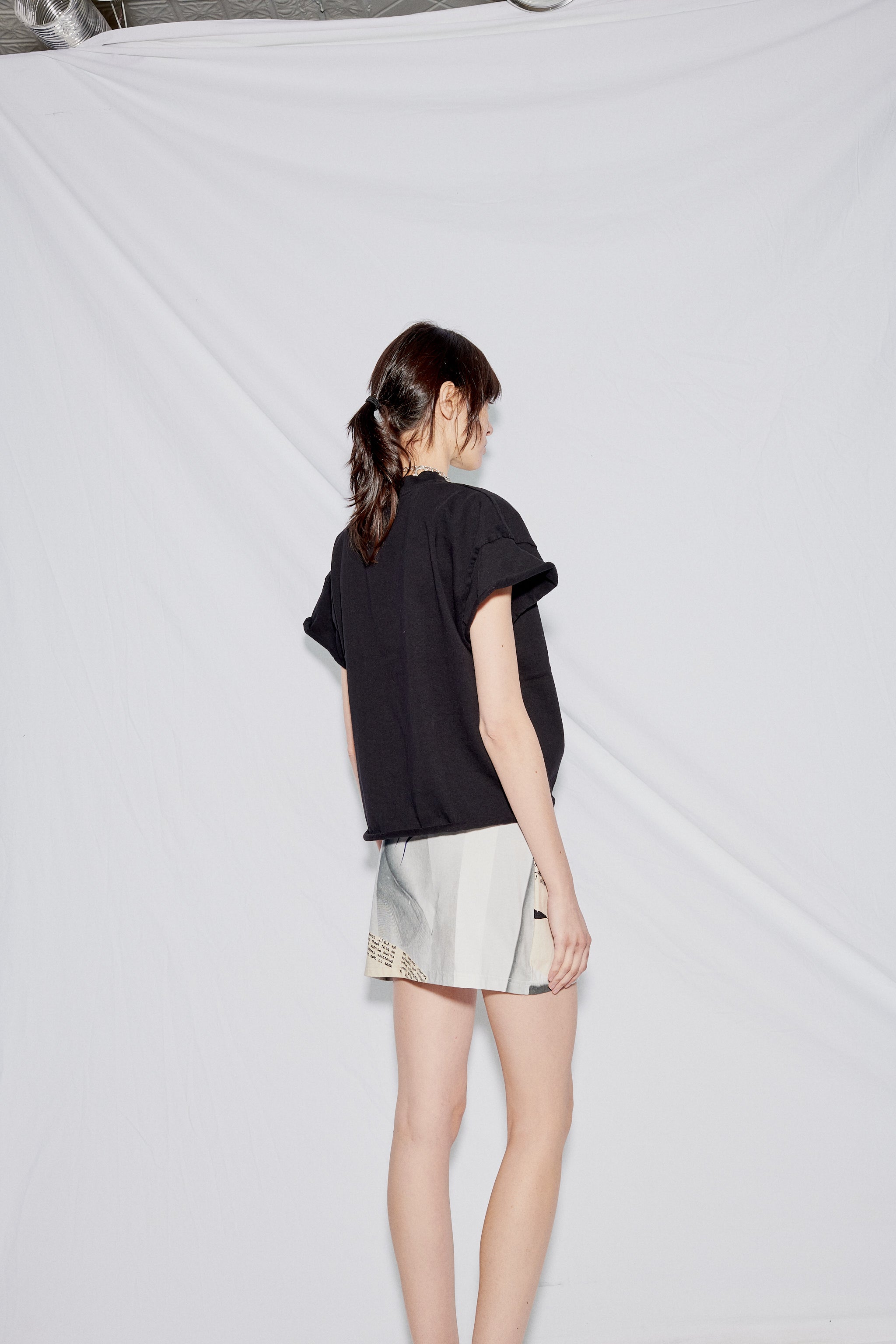 Black Tee