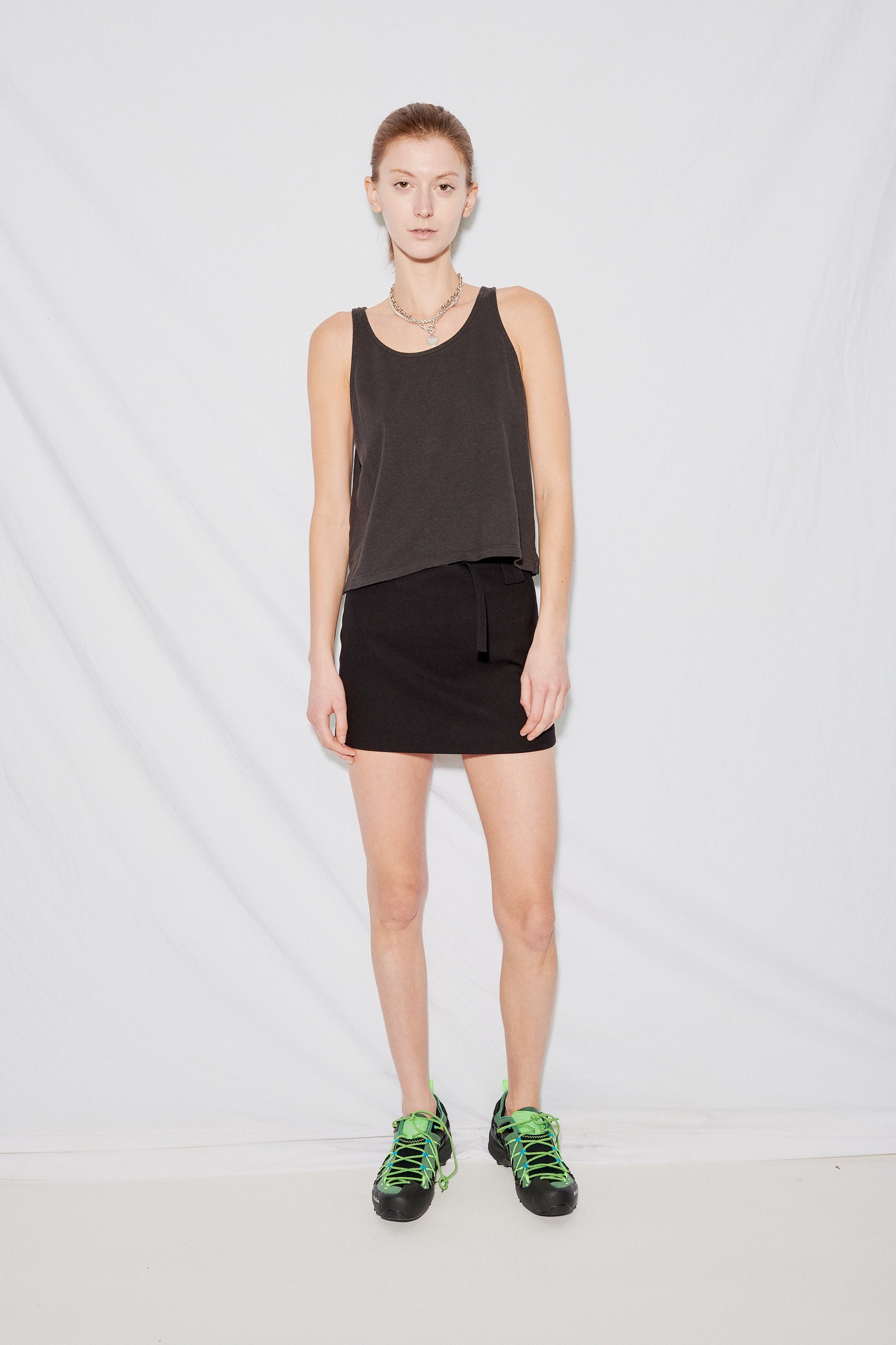 Black Cropped Tank