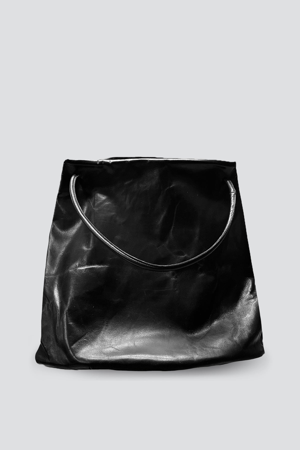 black1_27d2d0c4-1537-4eda-a3ce 