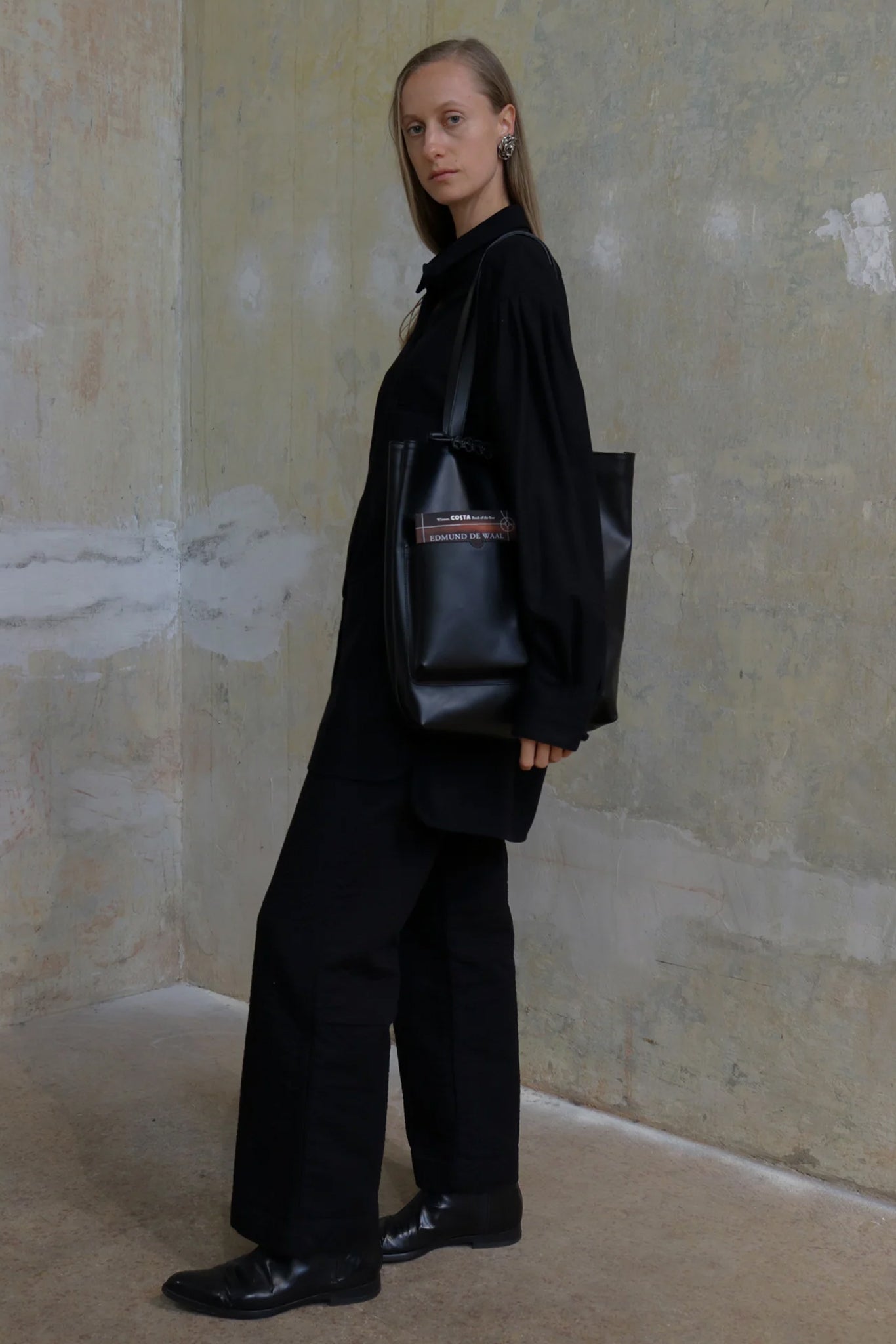 Black Leather Pazar Book Tote