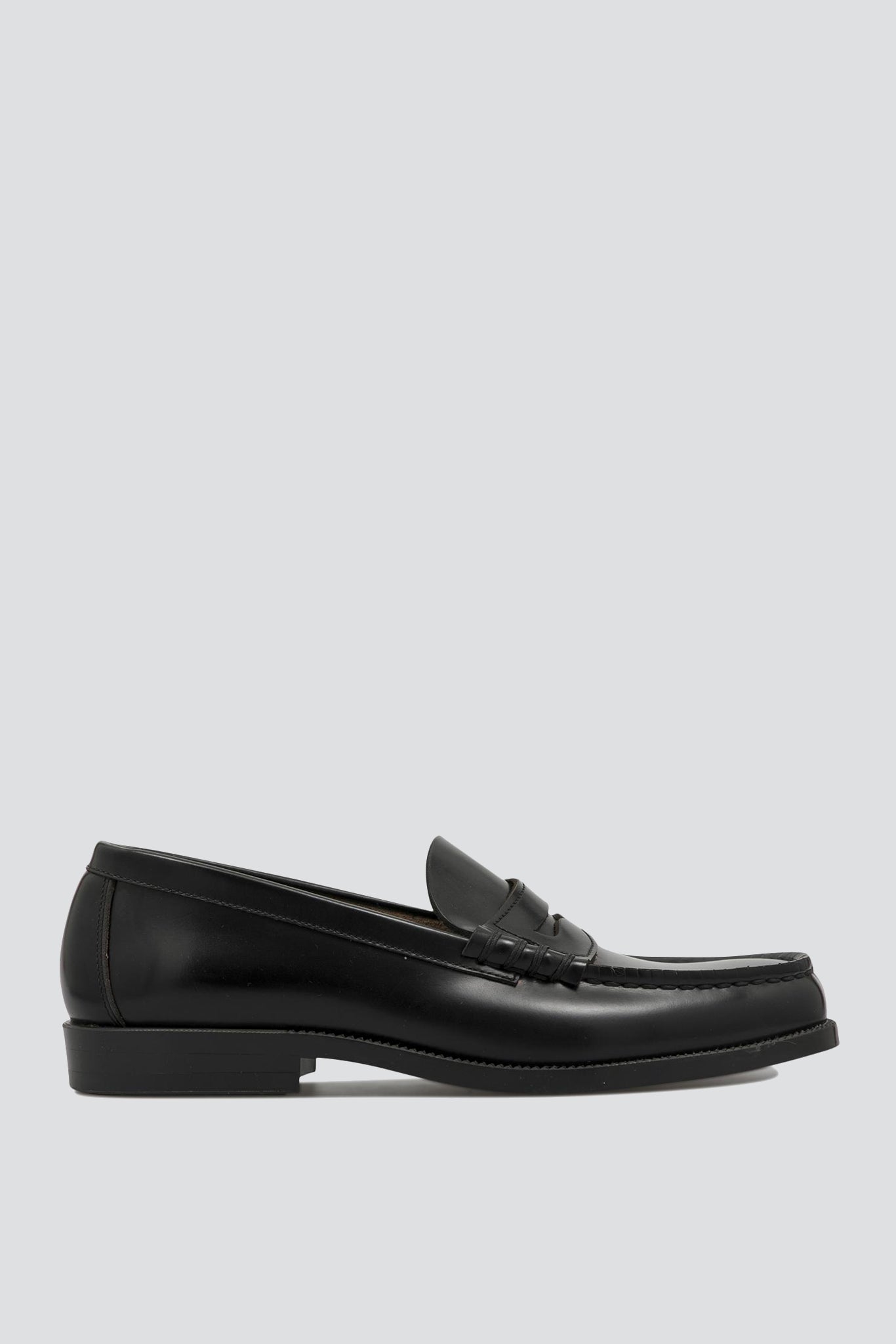Leather 906 Loafer