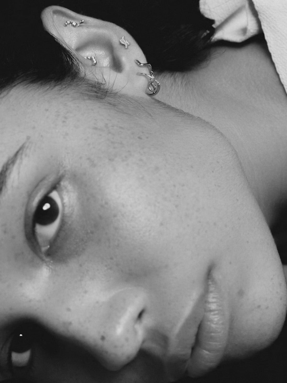 14K Double Diamond Wave Stud