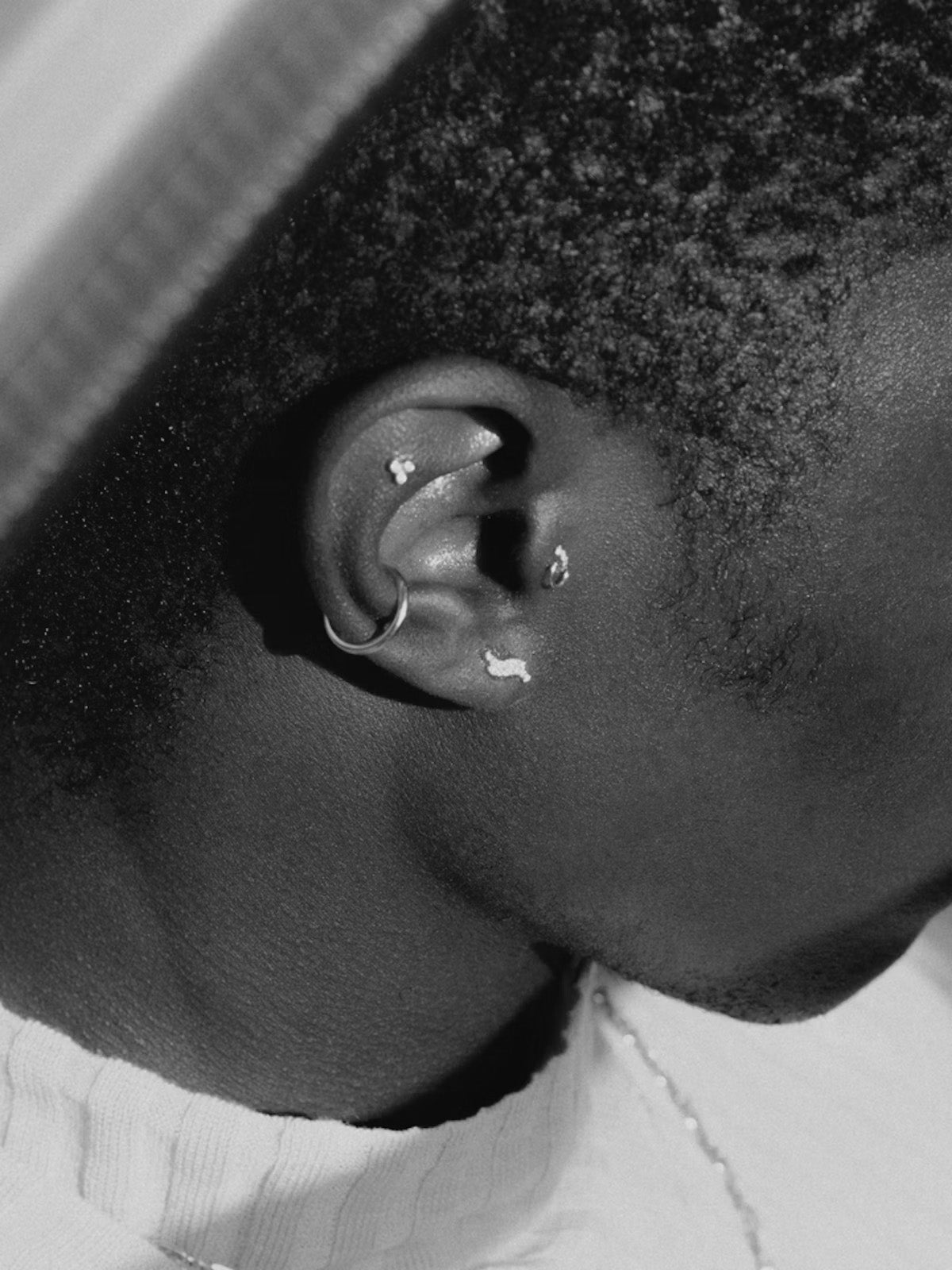 14K Double Diamond Wave Stud