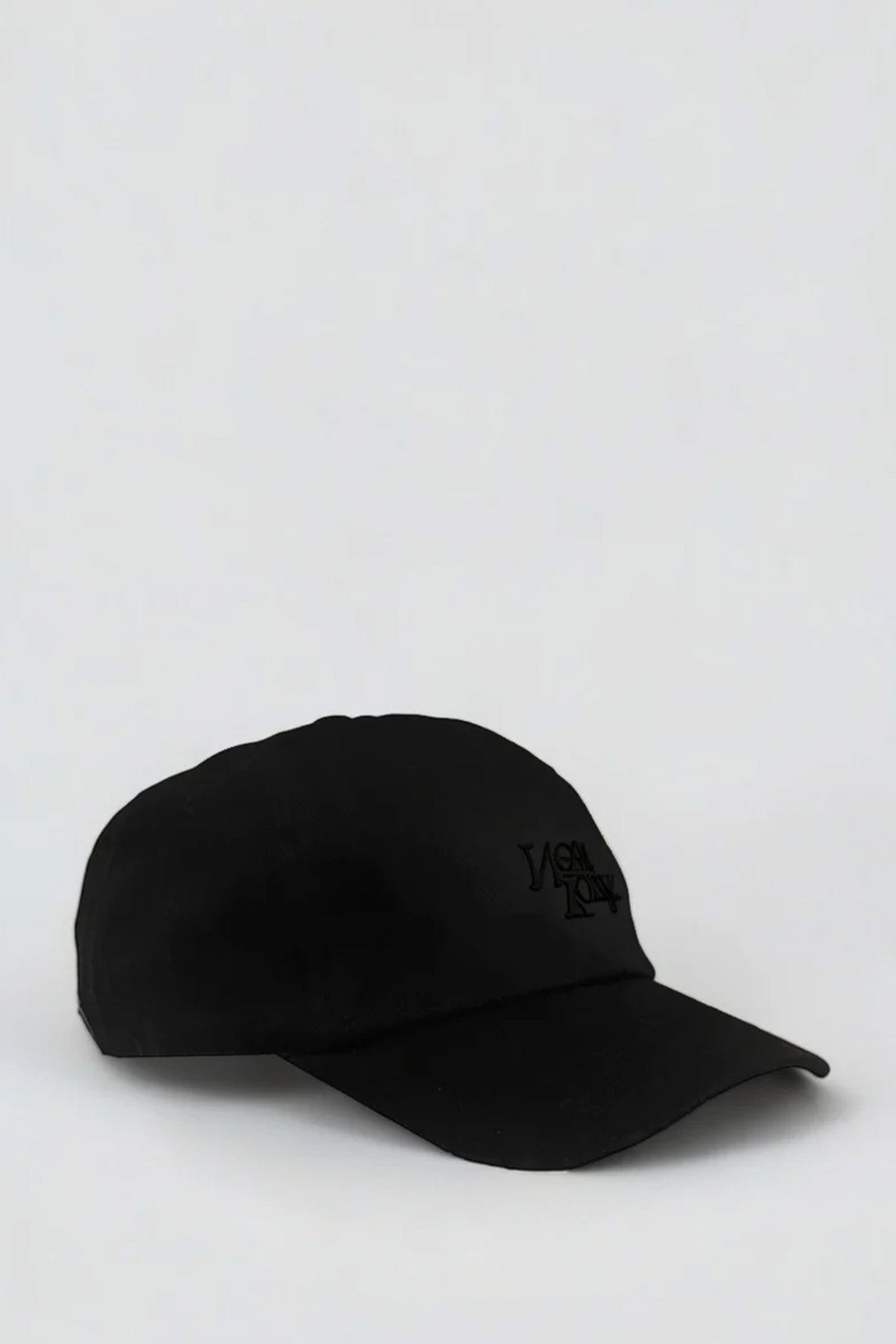 New York V2 Embroidered Hat - Black/Black