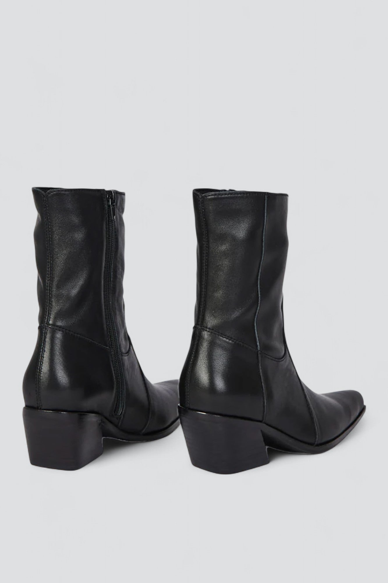 Black Mattie Heeled Boot