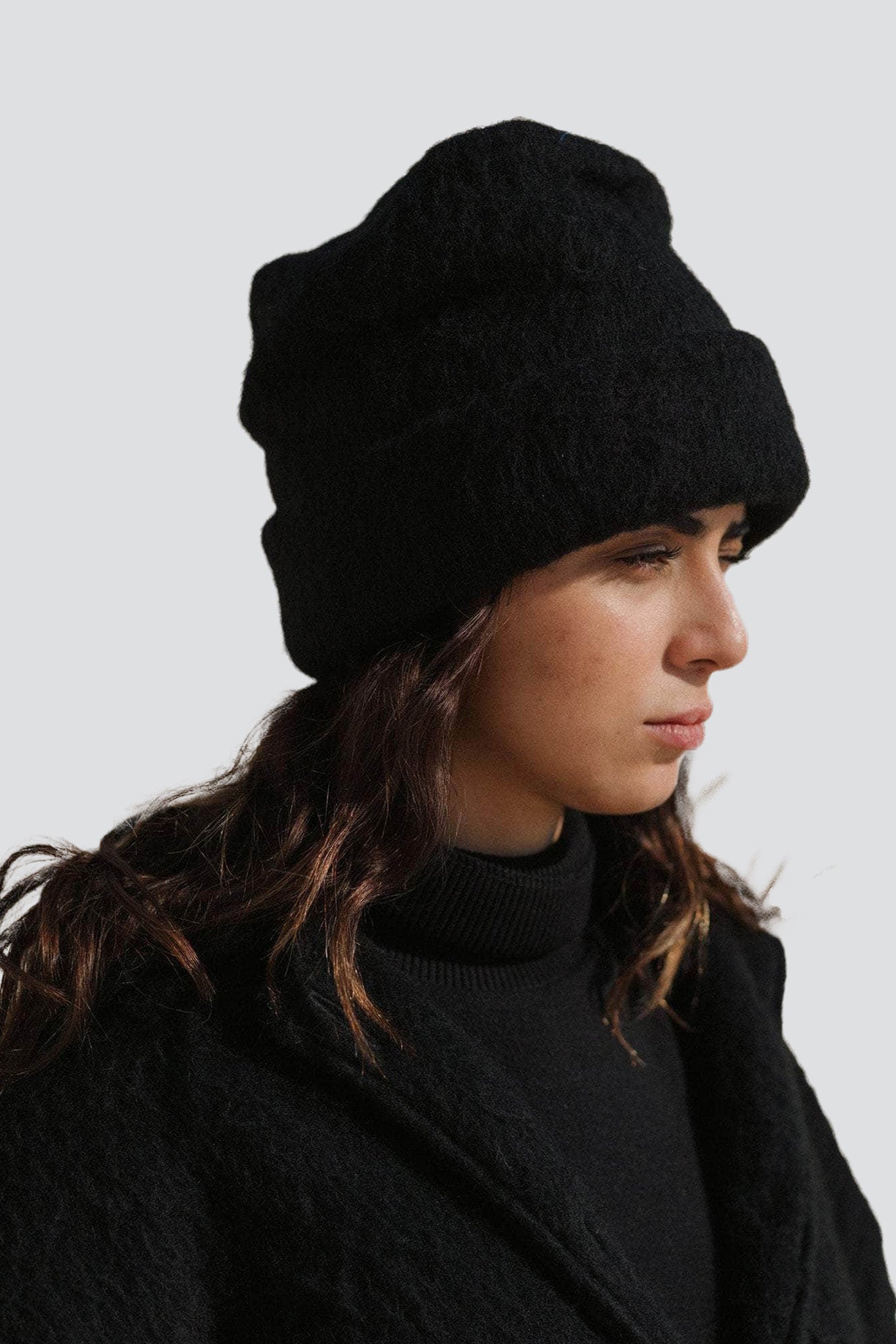 Black Ser Hat