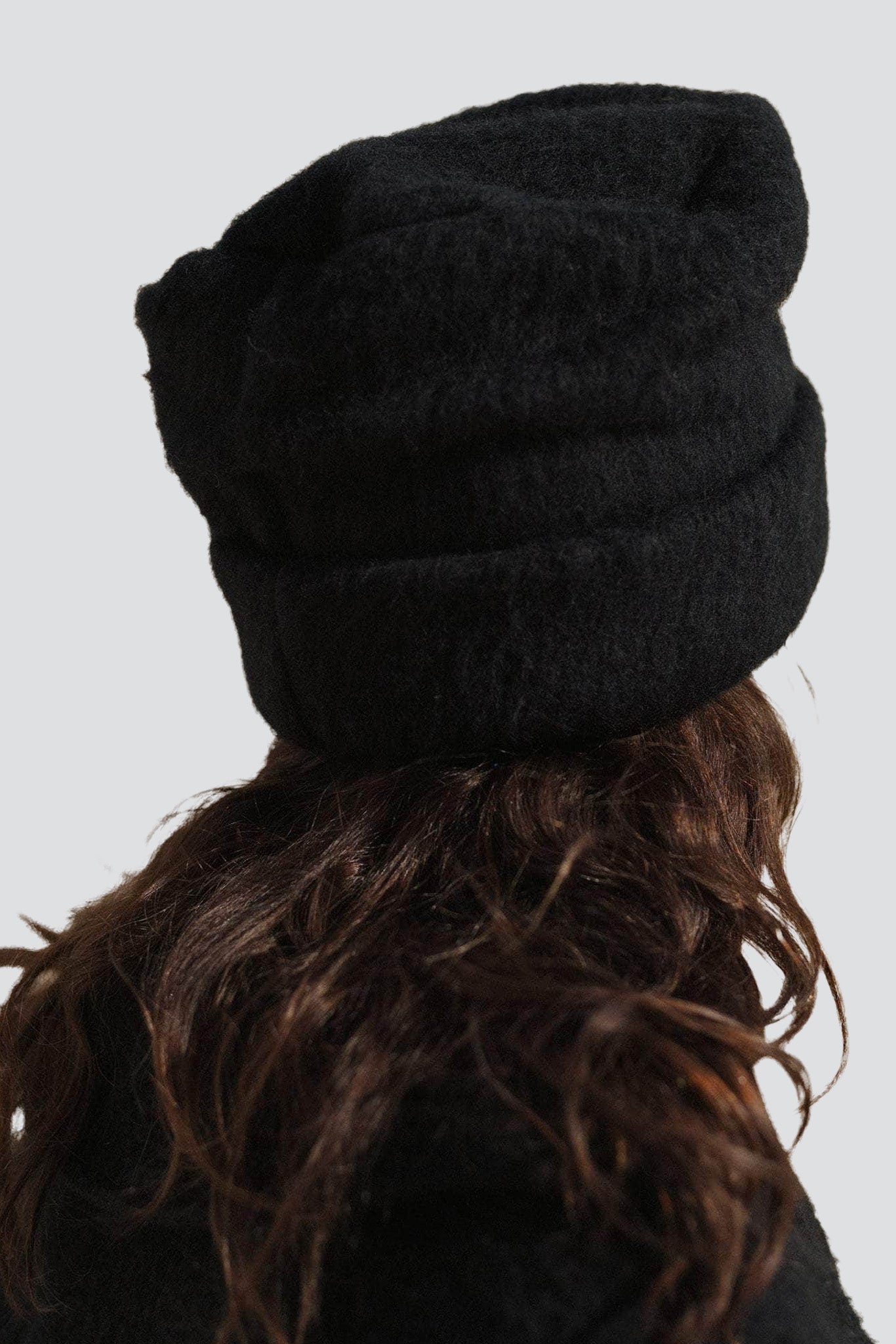 Black Ser Hat