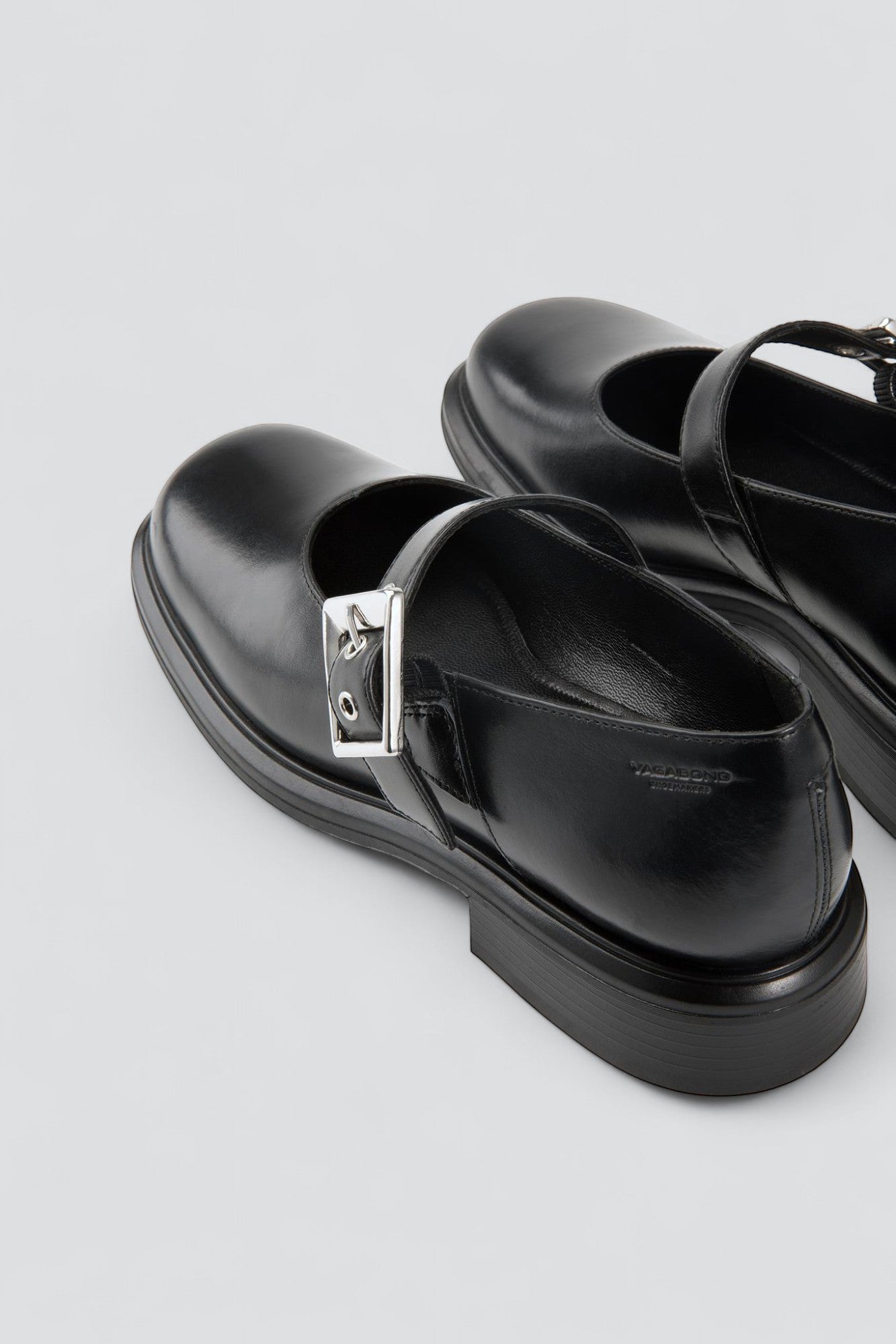 Black Ellis Shoe