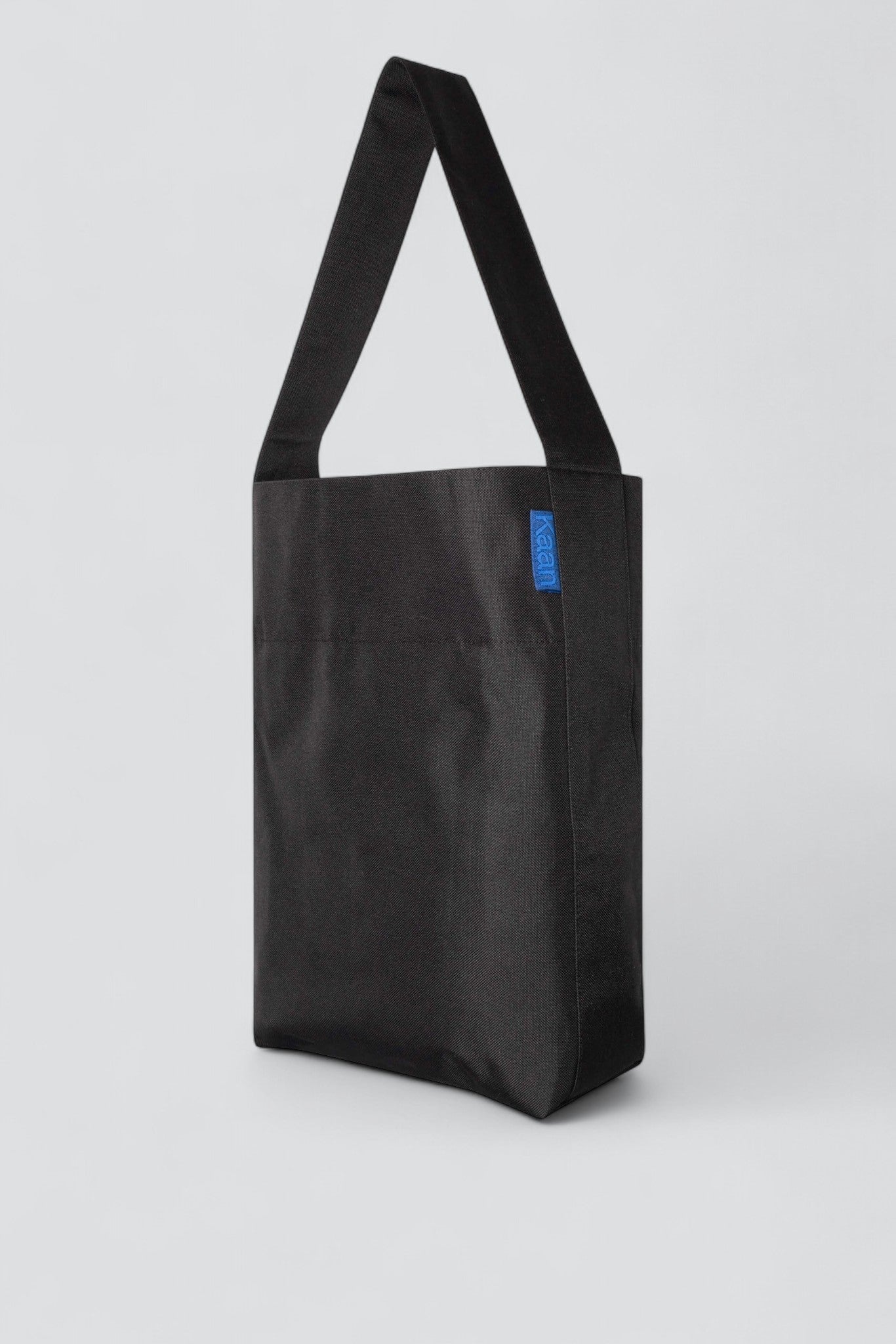 Black Water Repellant Midi Bucket Tote