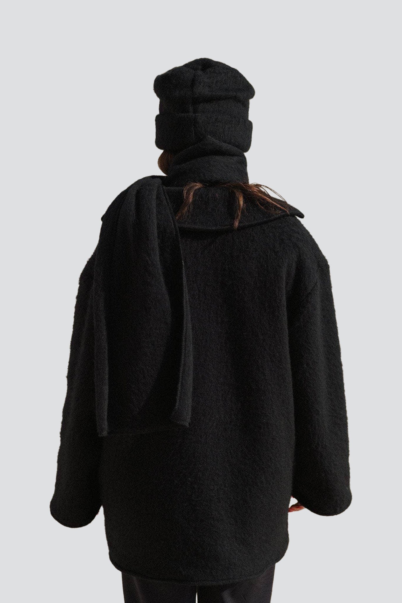 Black Ser Hat