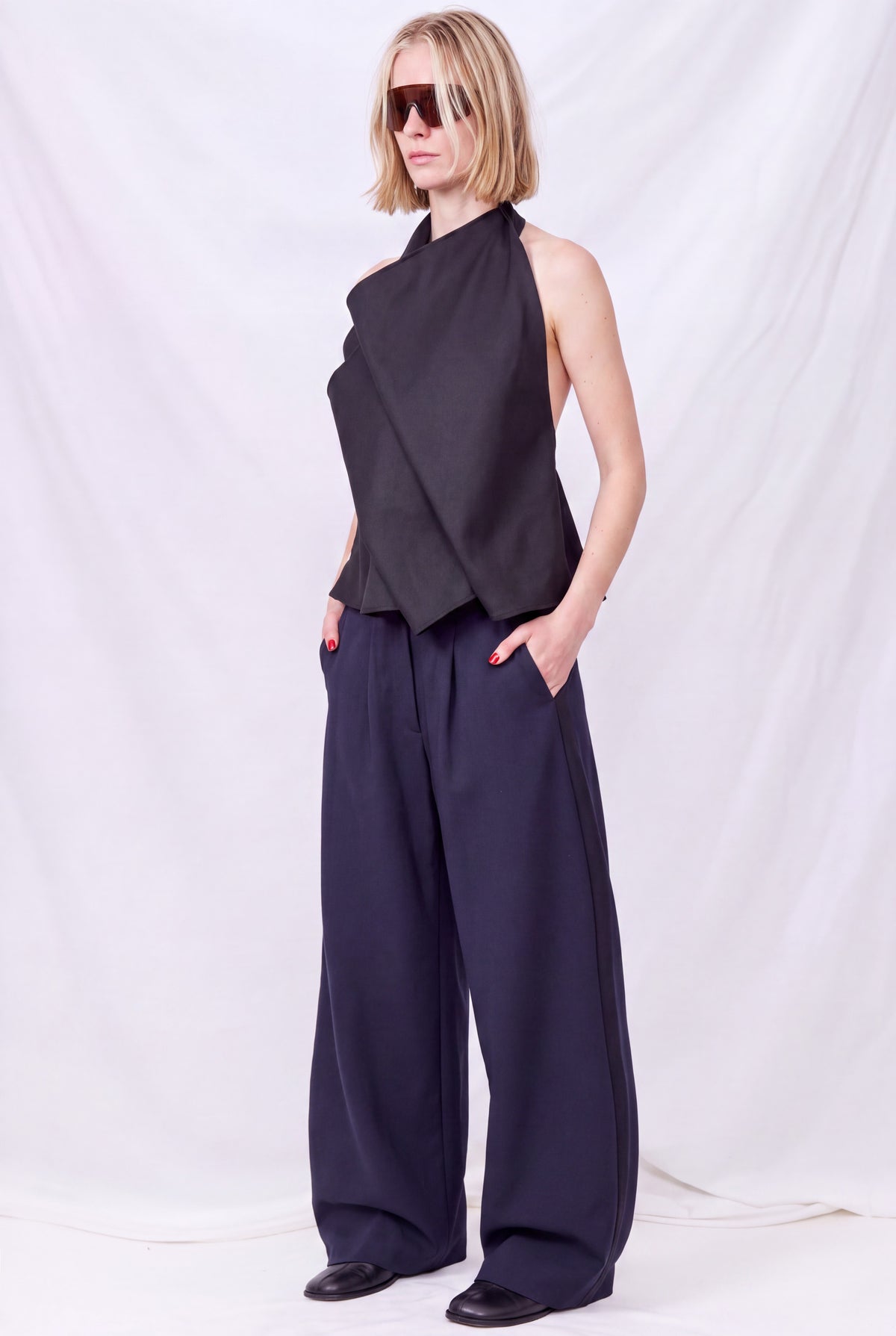 Black Lotus Top