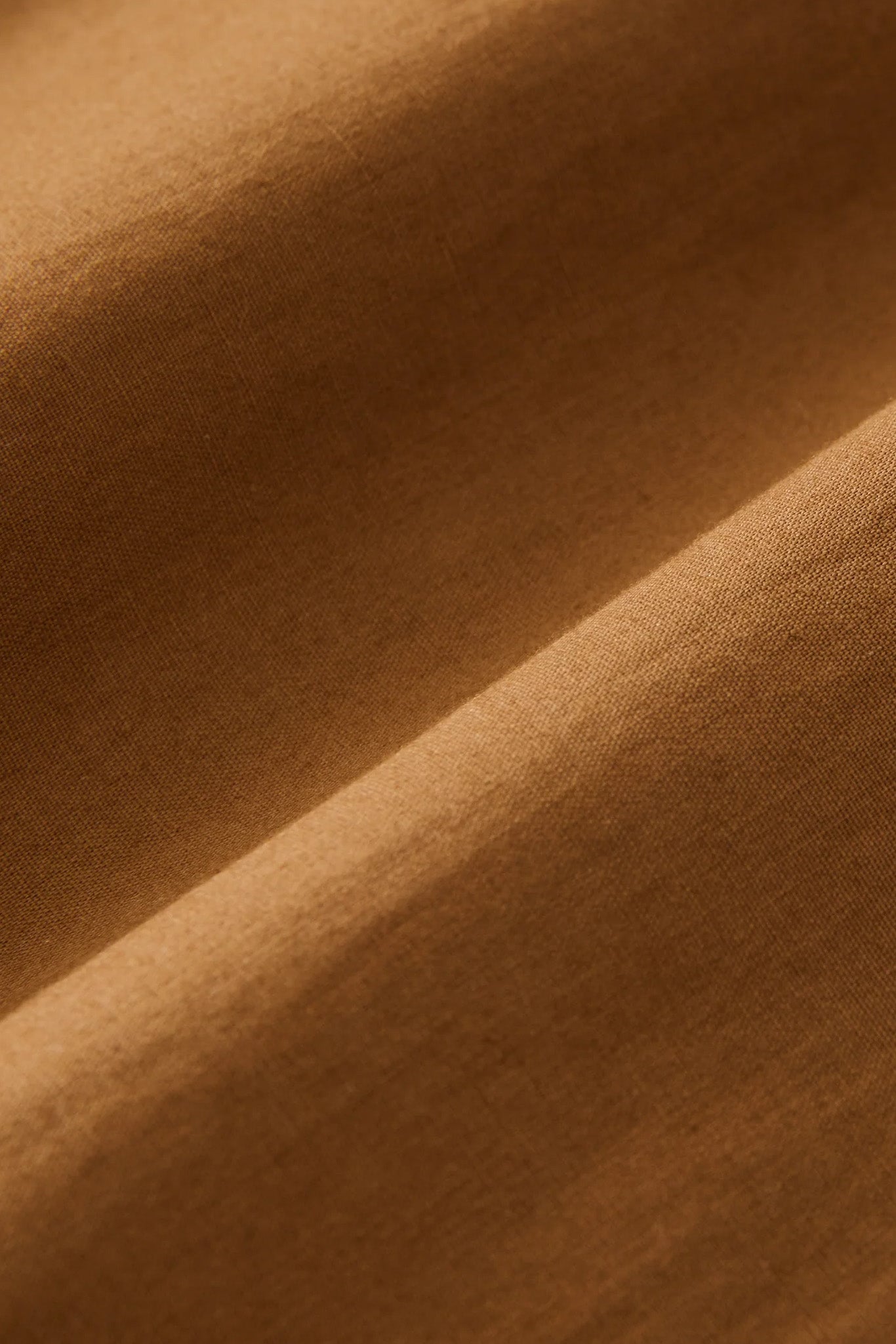 Almond Doring Belted Round Leg Pant