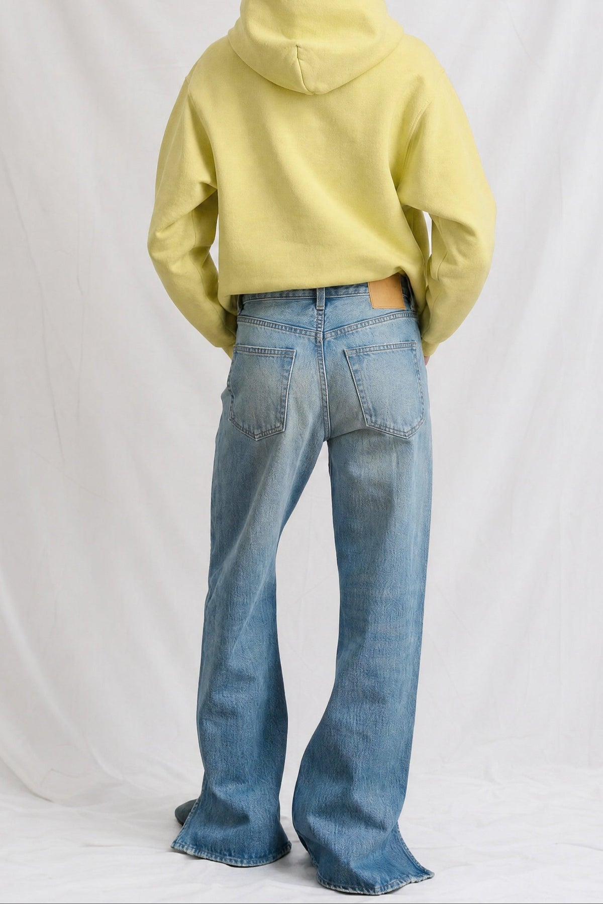 Shell Vintage Wash Charlot Split Hem Jean
