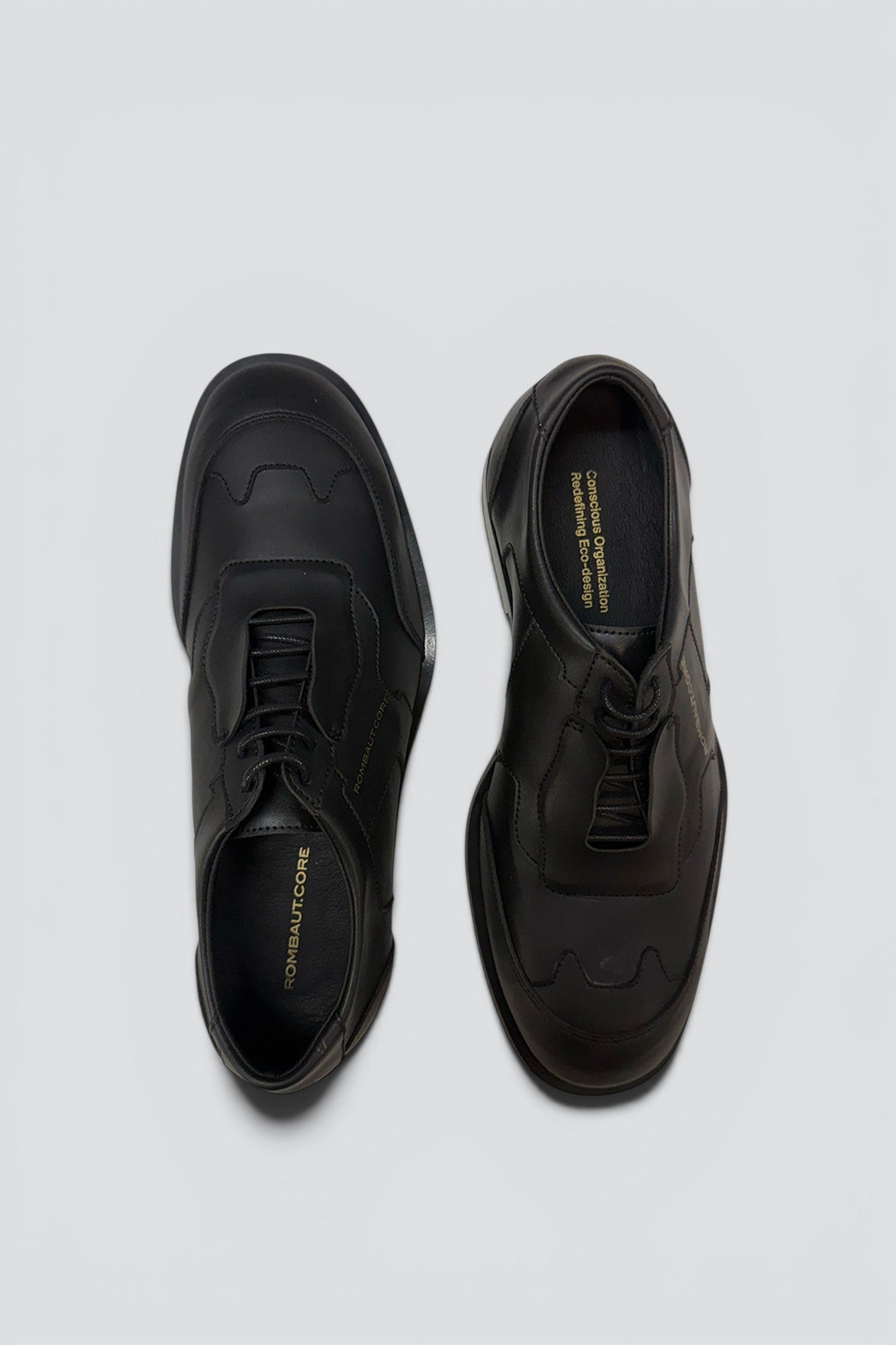 Black Core Classic Shoe