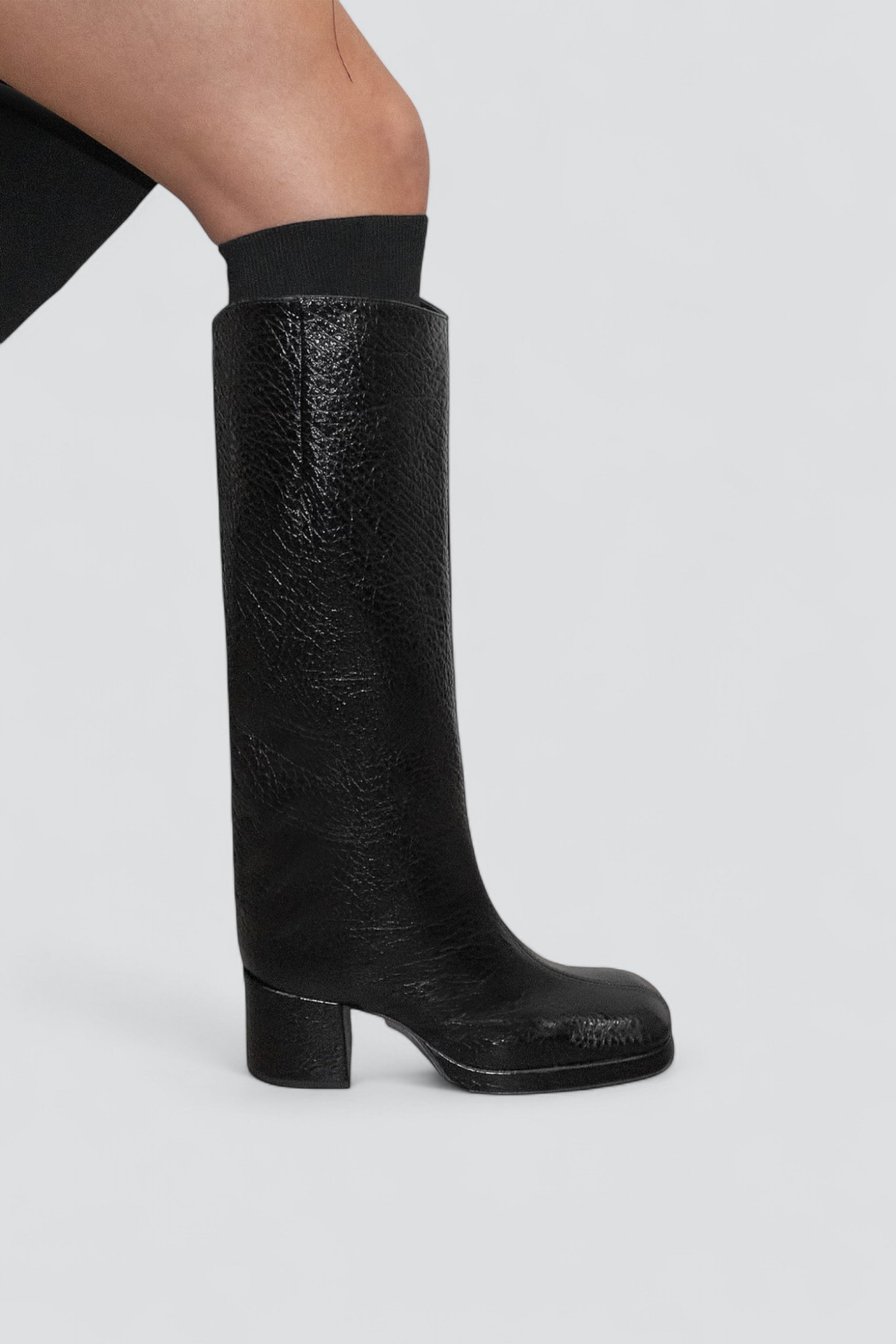 Black Grain Tundra Tall Boots