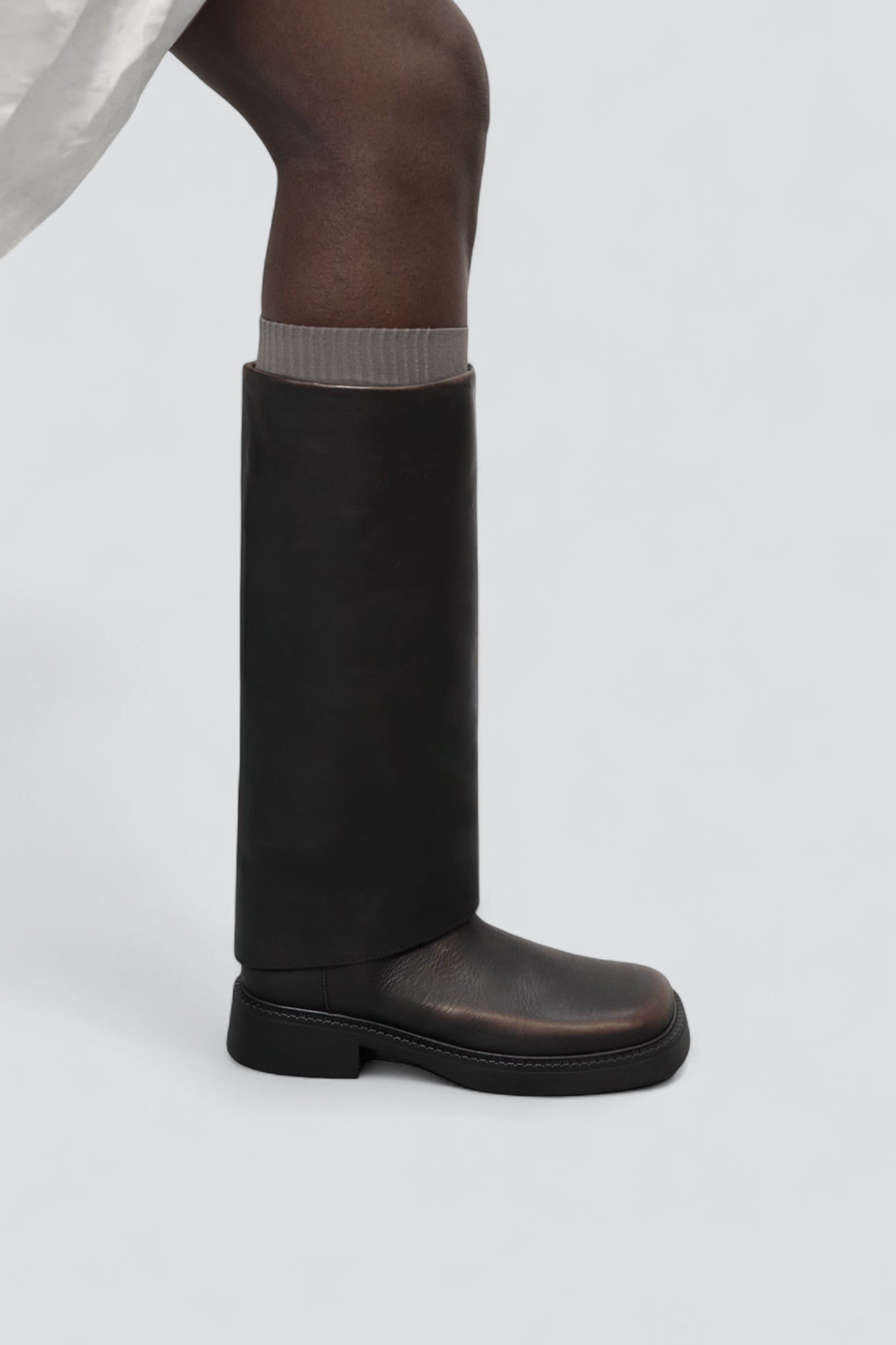 Black Laela Brushed Brown Boots