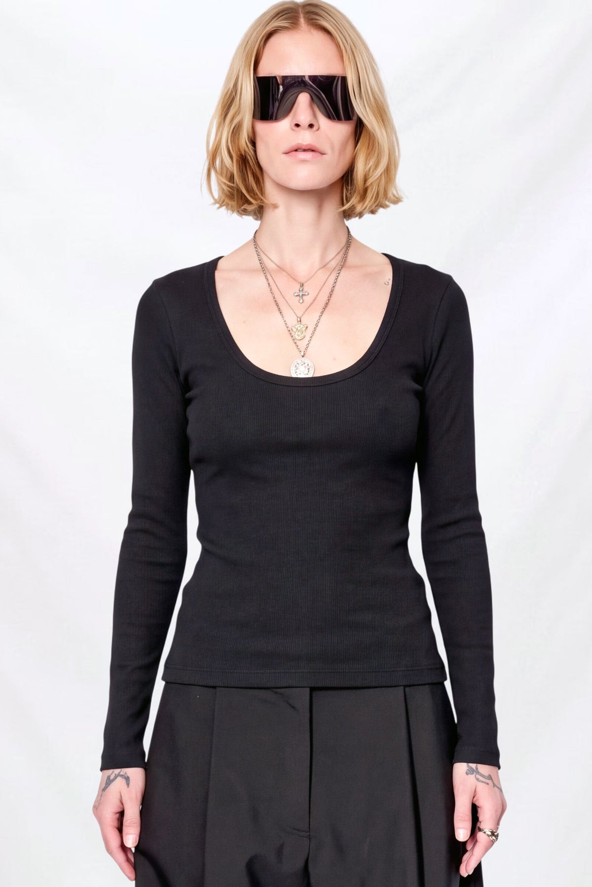 Black Paseo Long Sleeve