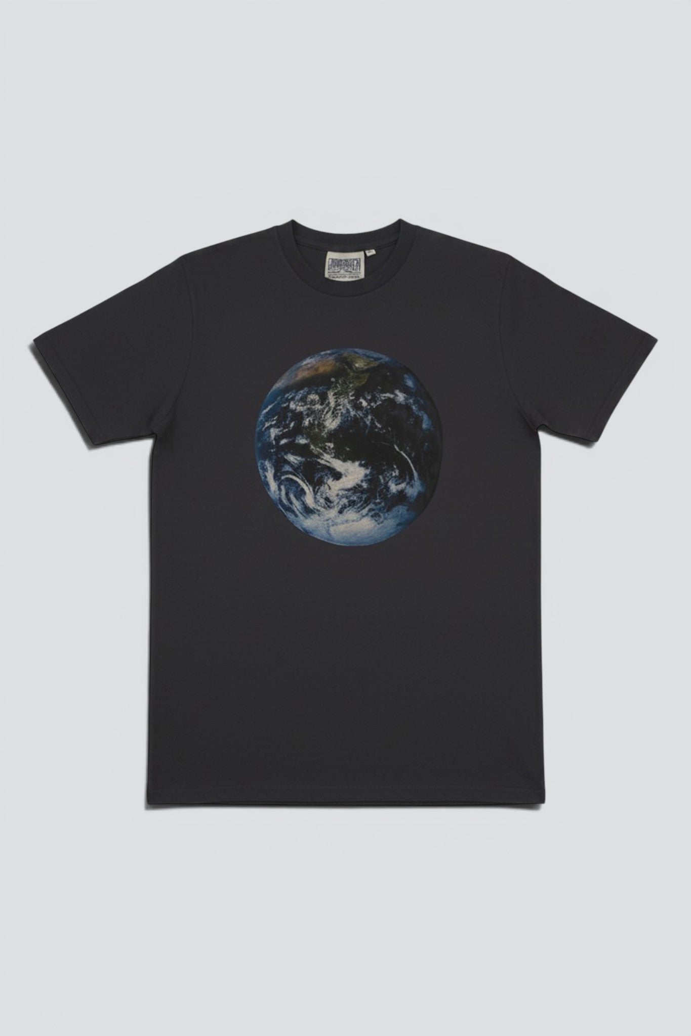 Black Earth Jung Tee