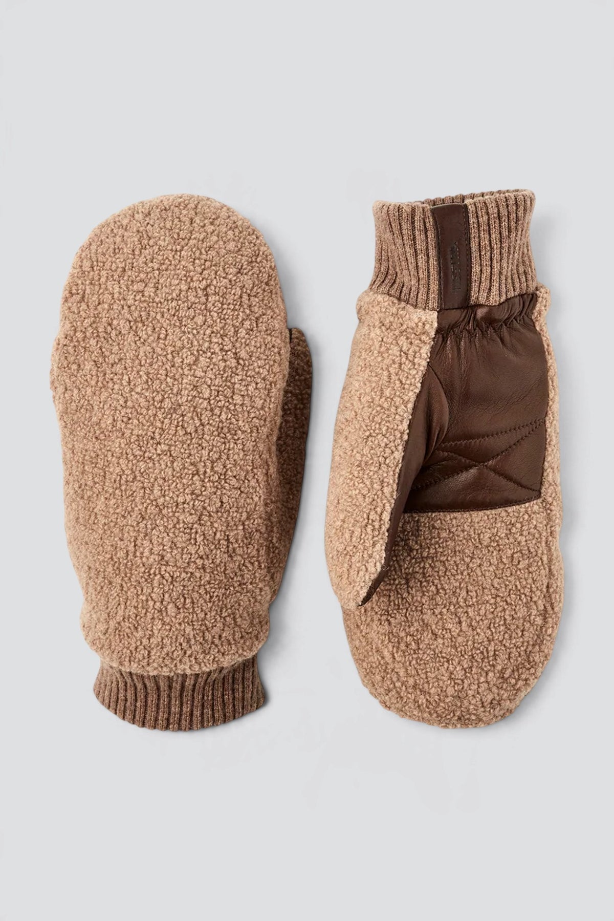 Camel Emilia Glove