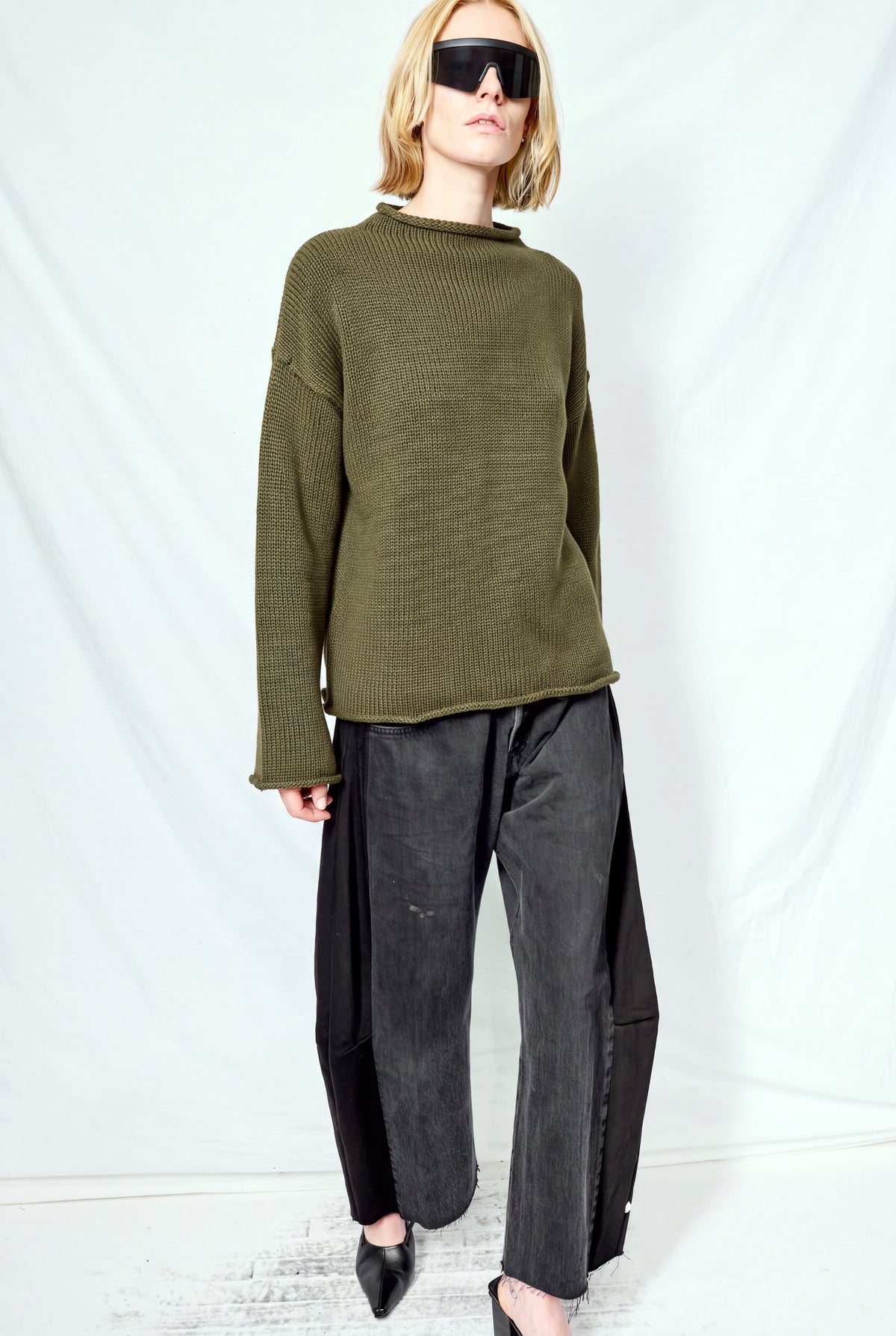Caper Lamis Sweater