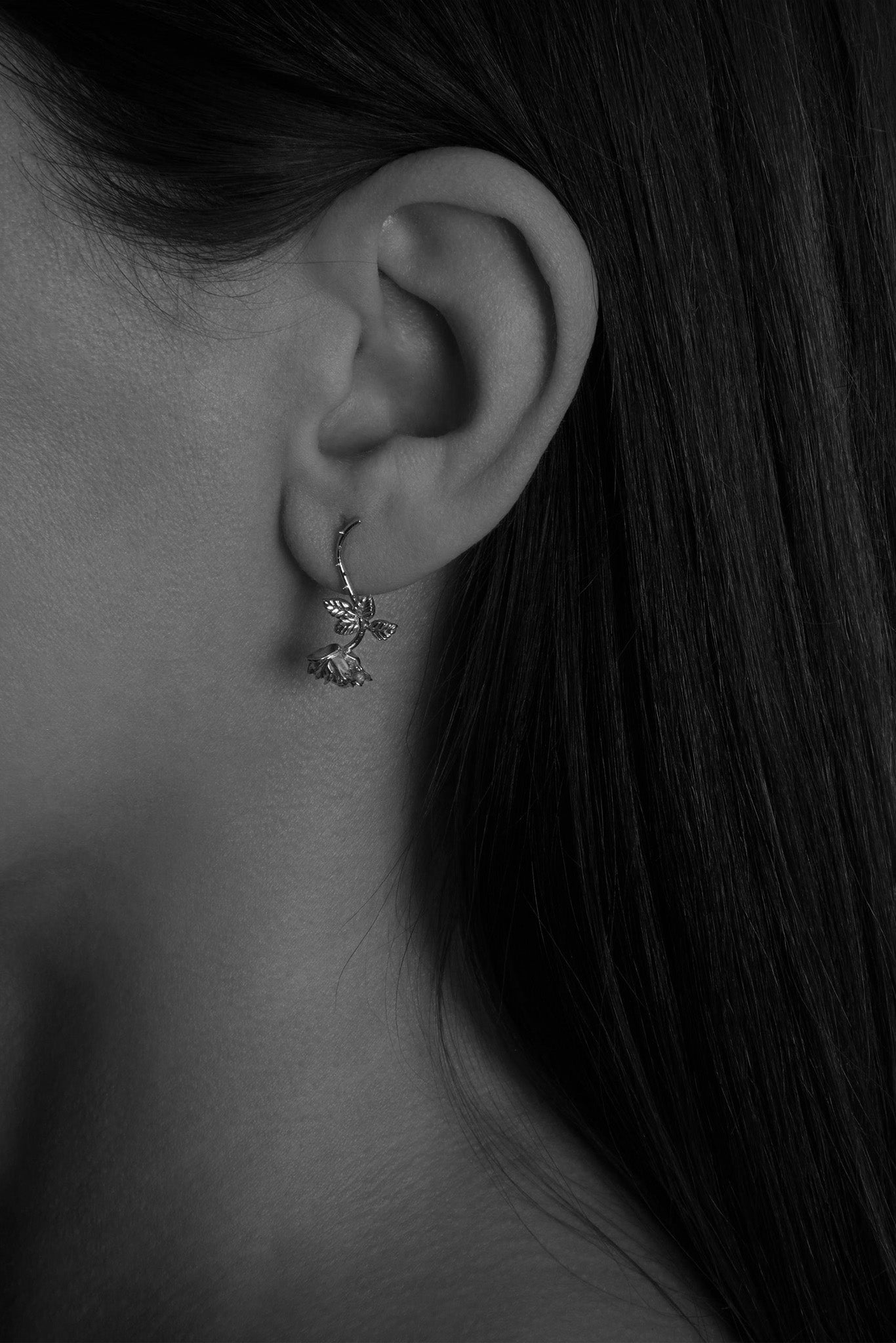 Gold Dangling Rose Stud