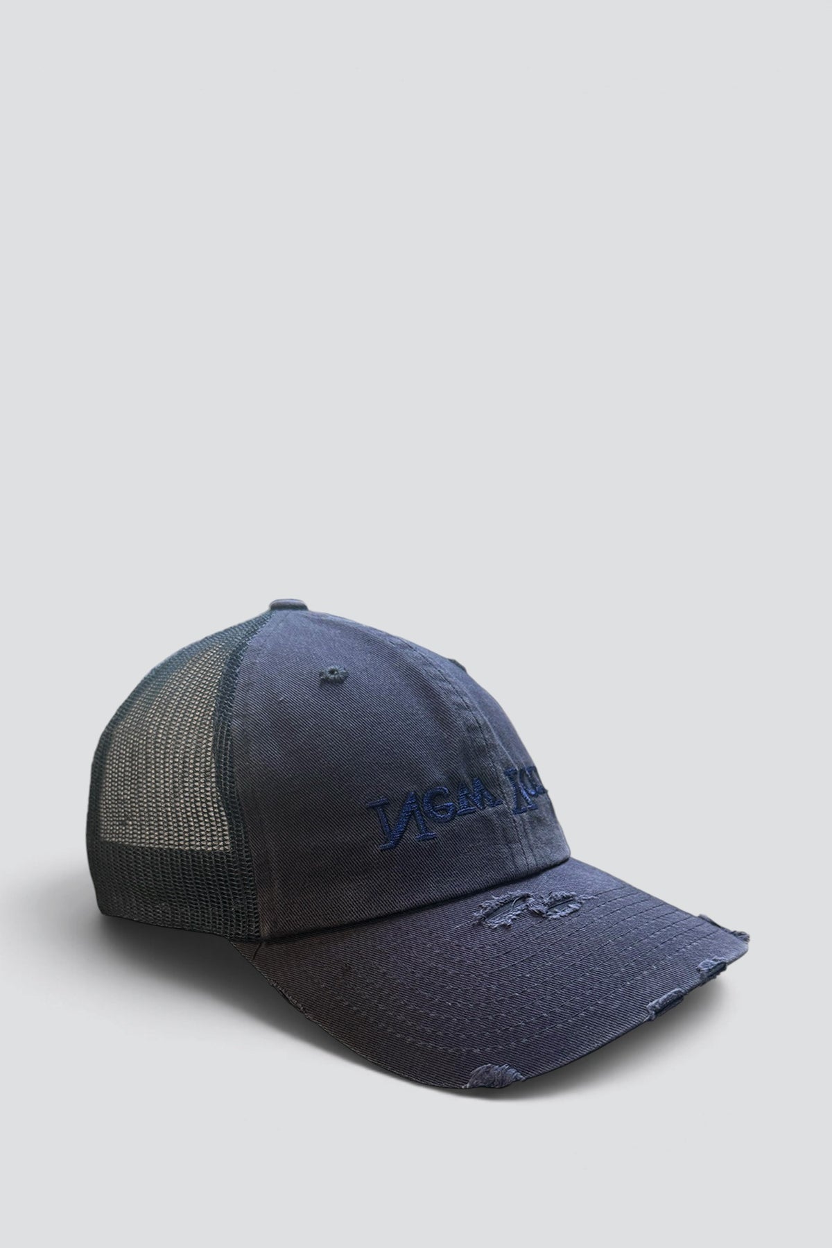 Distressed New York Embroidered Trucker Hat - Navy