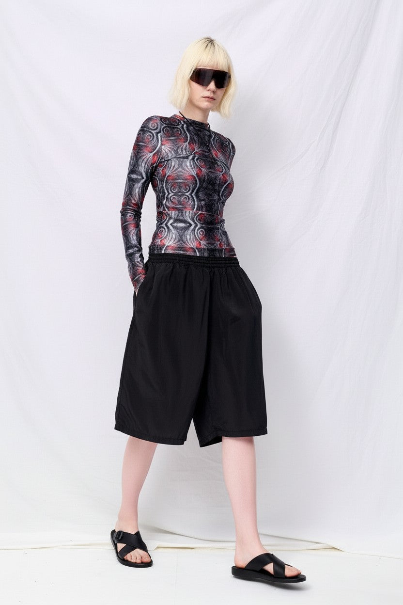 No.259 Black Cupro Short Trousers