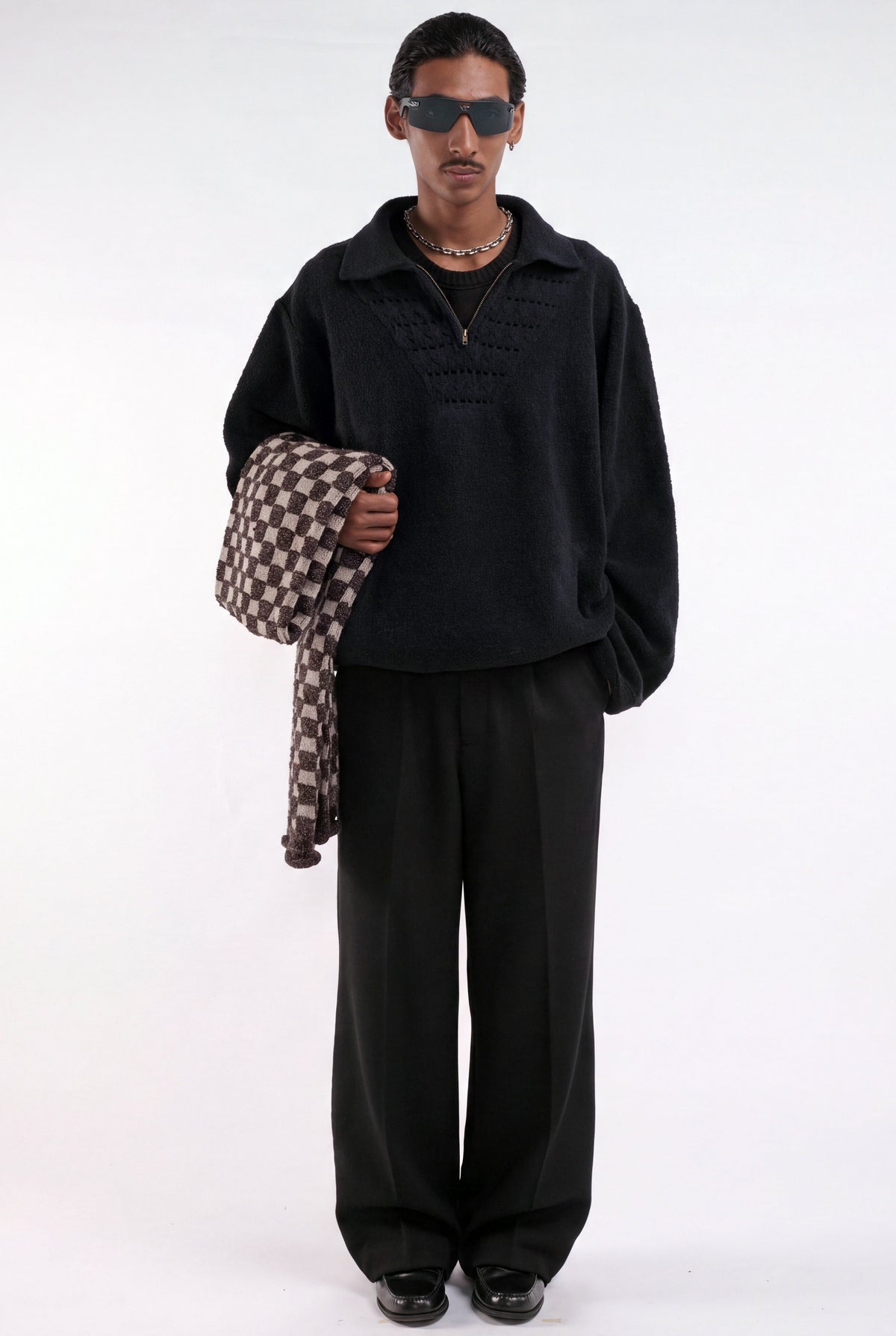 Black Other Pullover