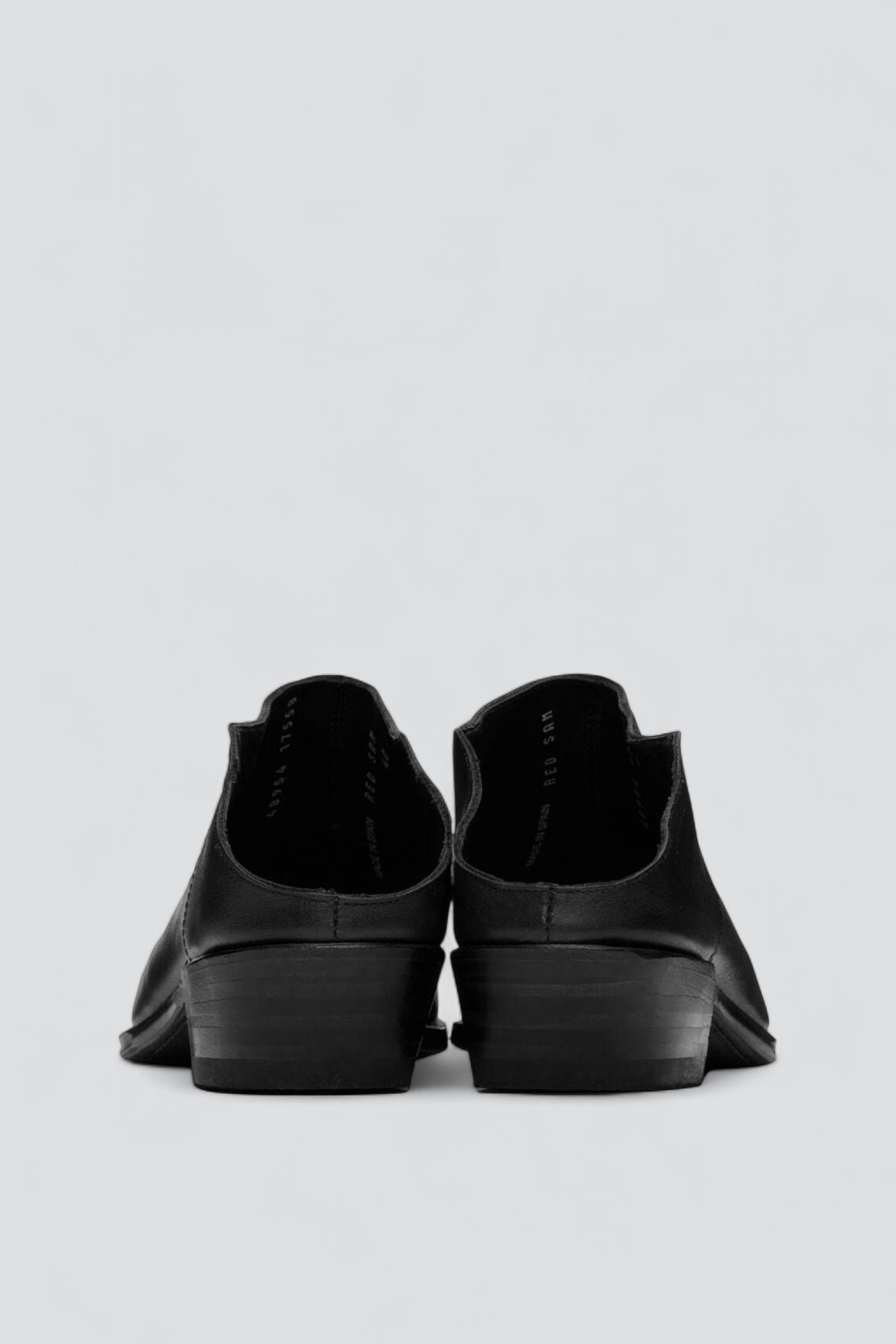 No.130 Black Sendra Cropped Boots