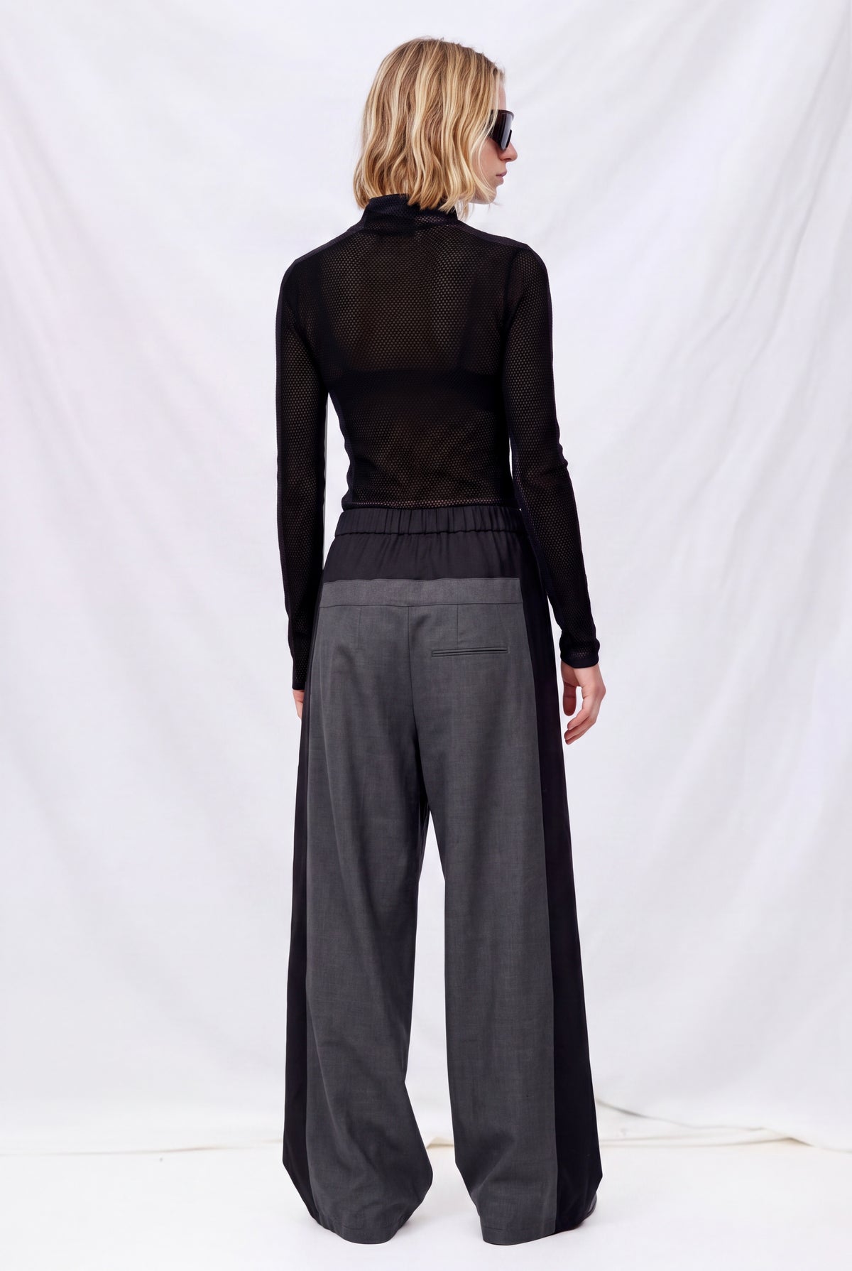 Graphite/Black New Low Pant