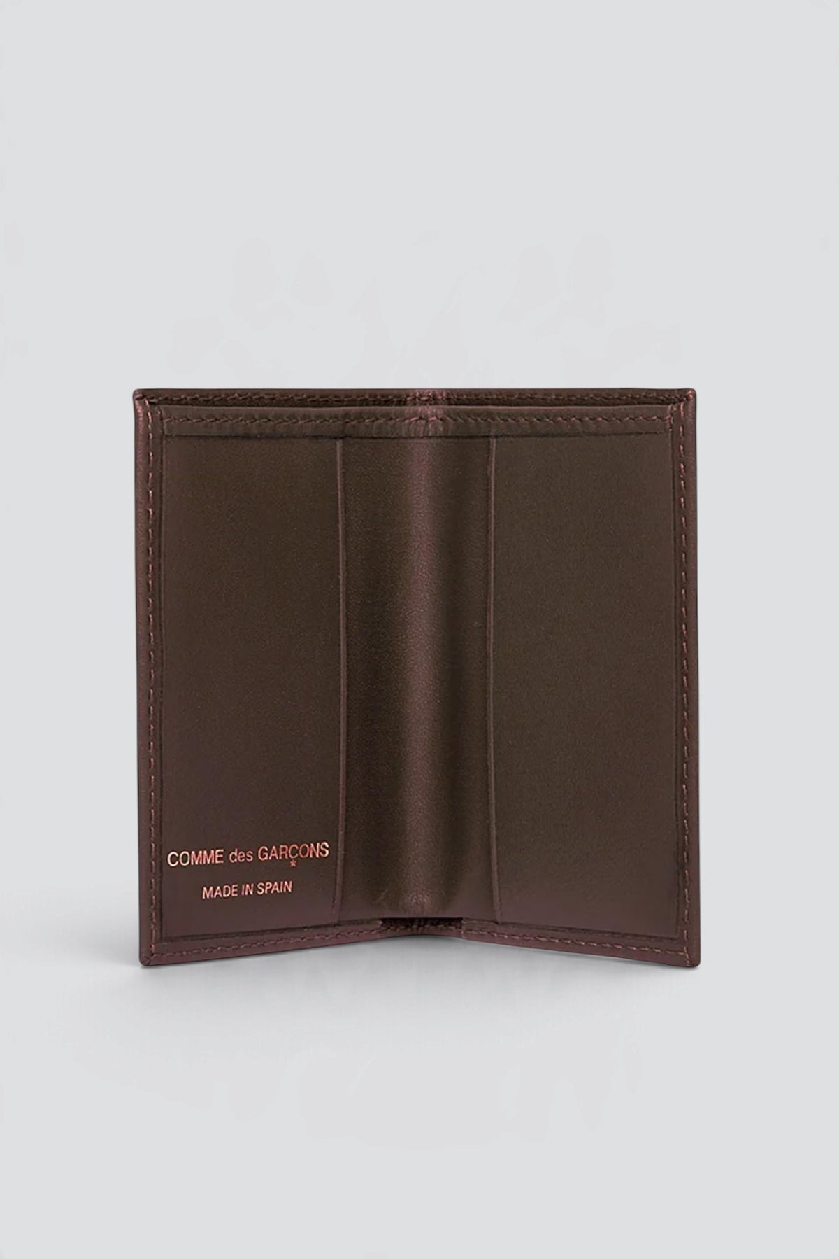 Leather Bi-Fold Wallet - Brown - SA6400