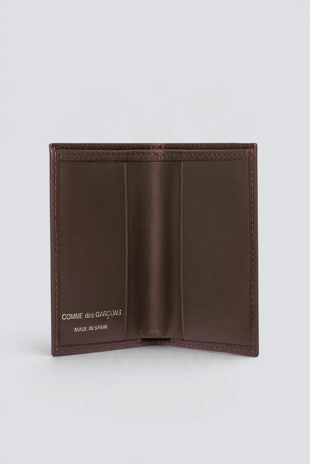 Leather Bi-Fold Wallet - Brown - SA6400