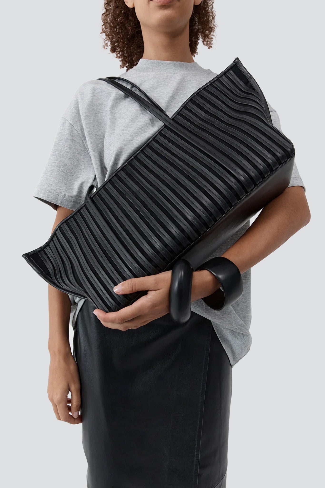 Black Linea Stitch Bateau Tote