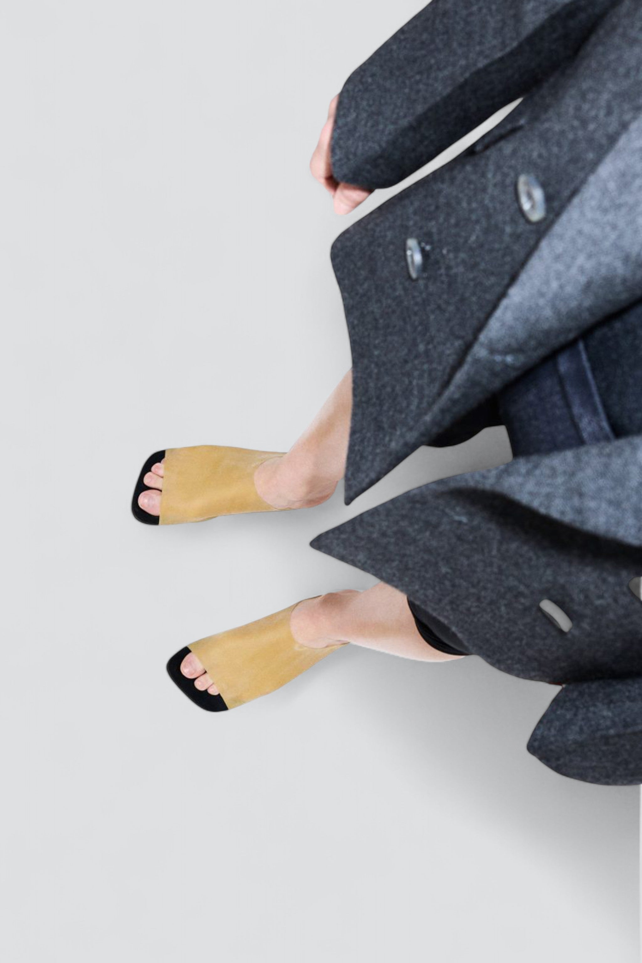 Natural Tecnic Slip Sandal
