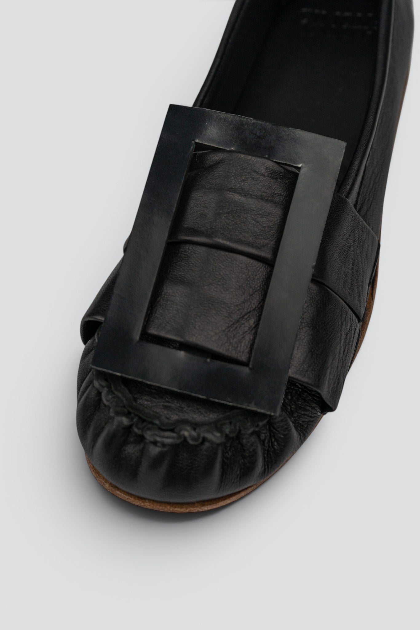 Nero Viennetta Flat
