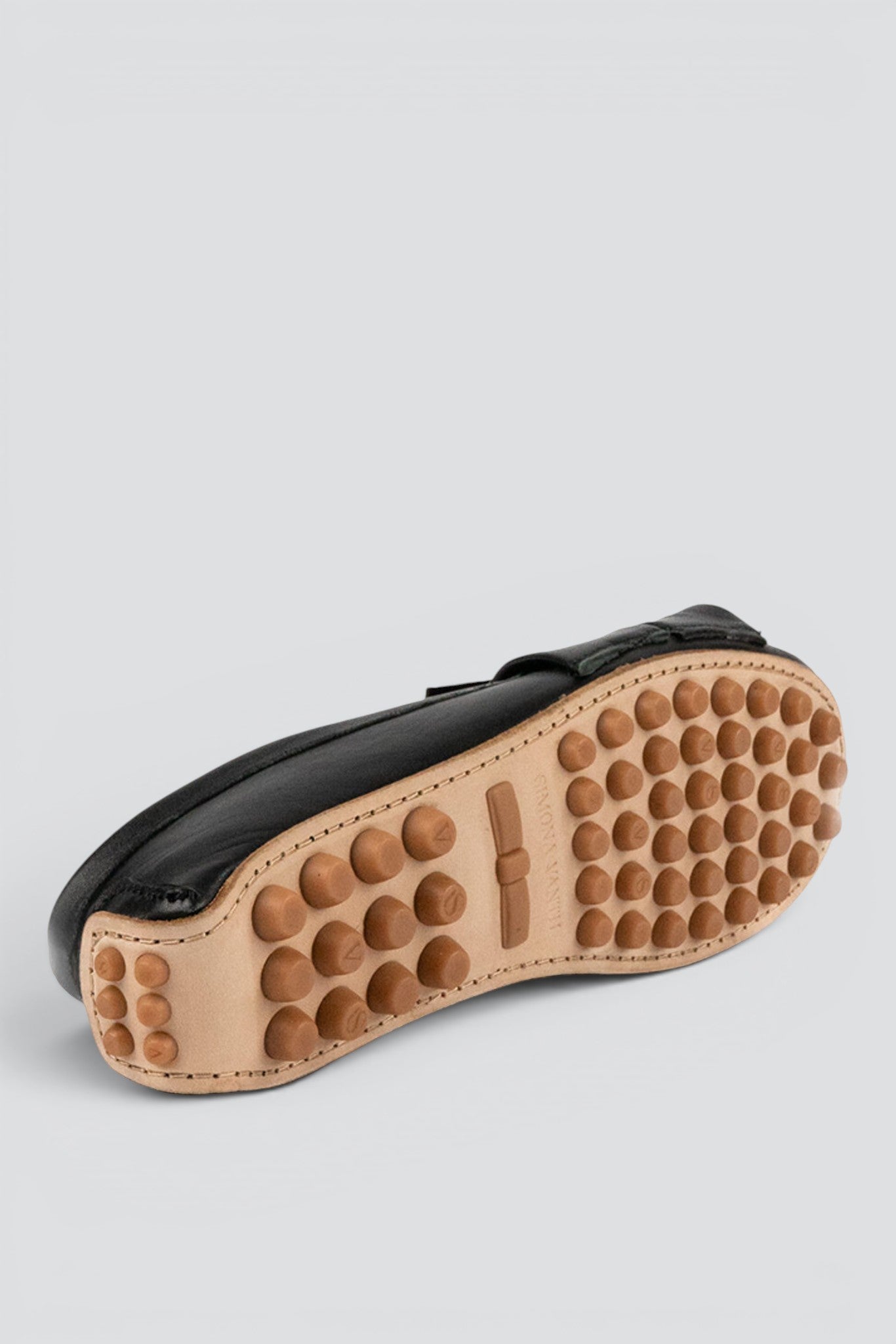 Nero Viennetta Flat