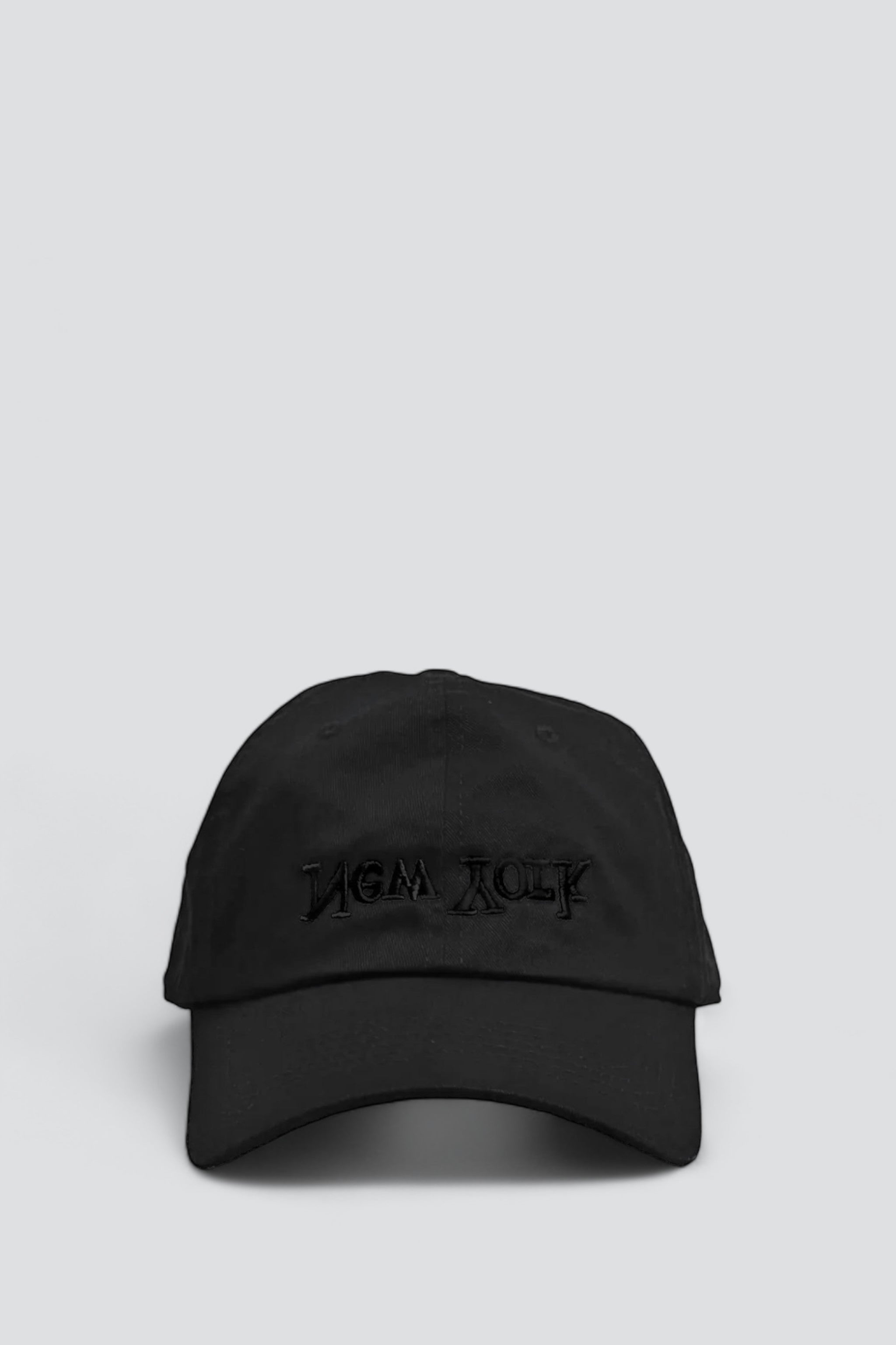New York Embroidered Hat - Black/Black