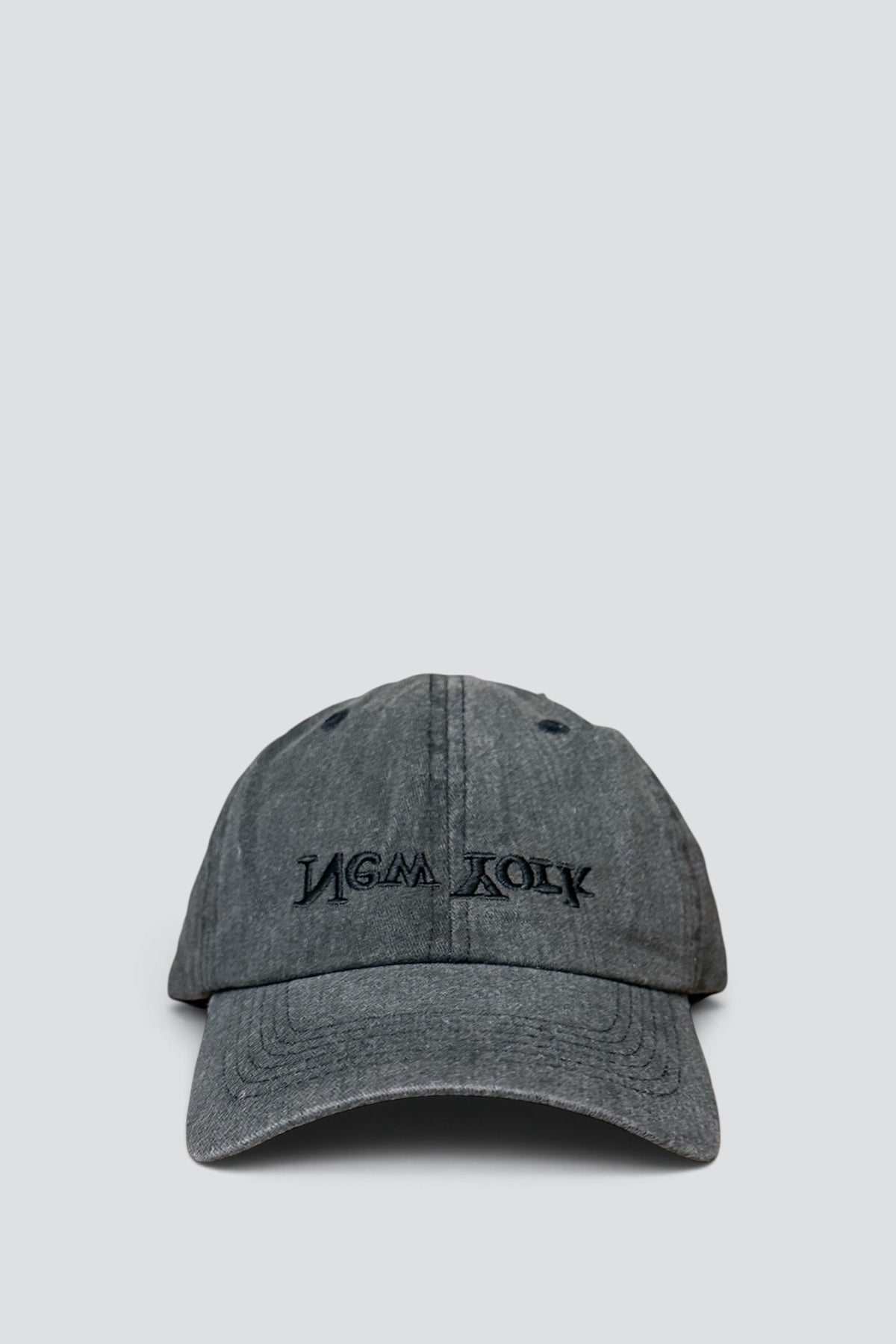 New York Embroidered Hat - Washed Black
