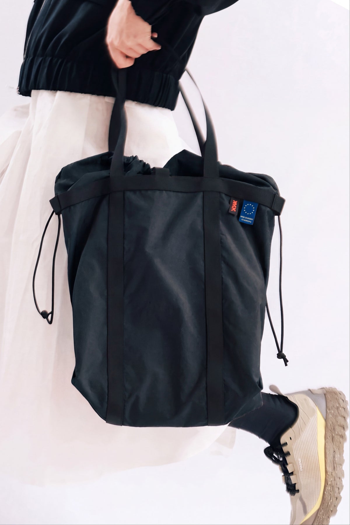 Black M131 Carry All Shopper