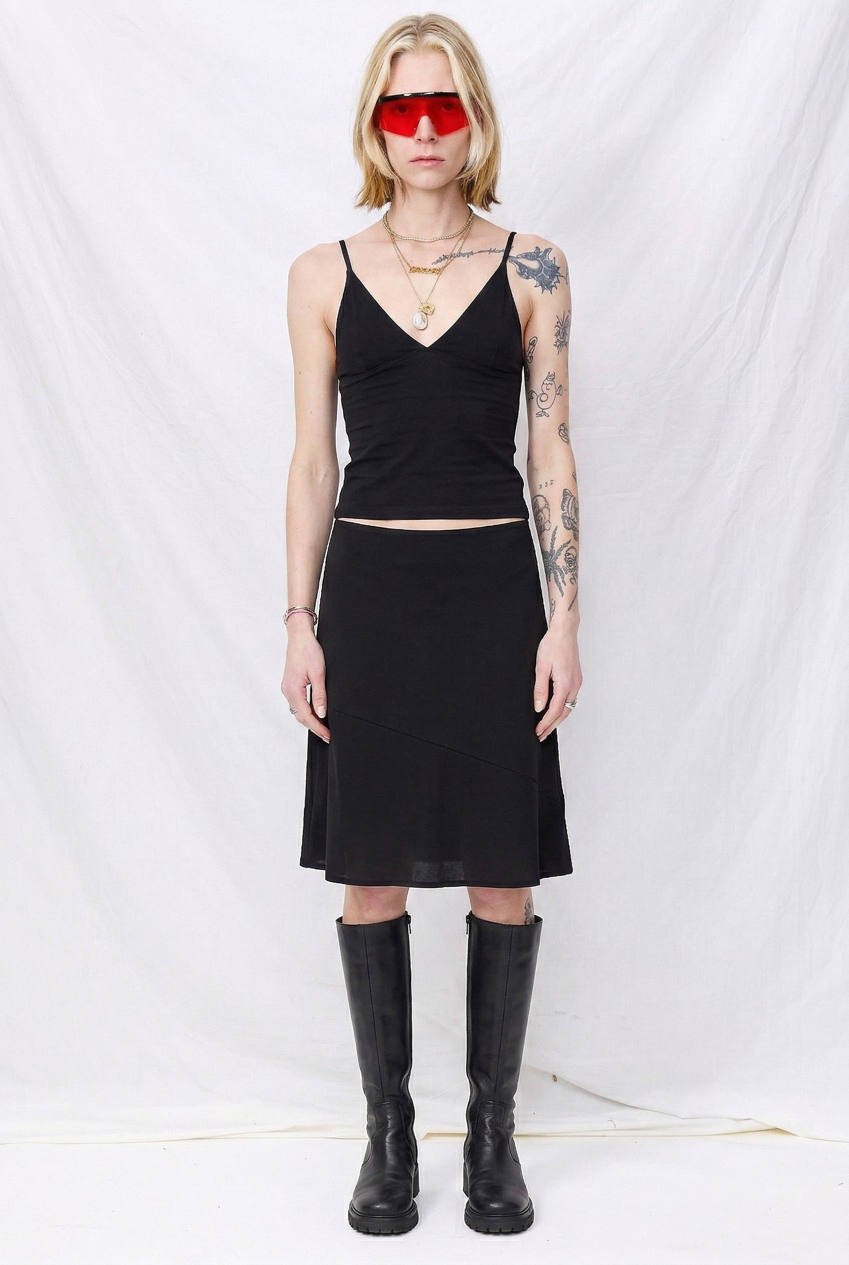 Black Debut Singlet