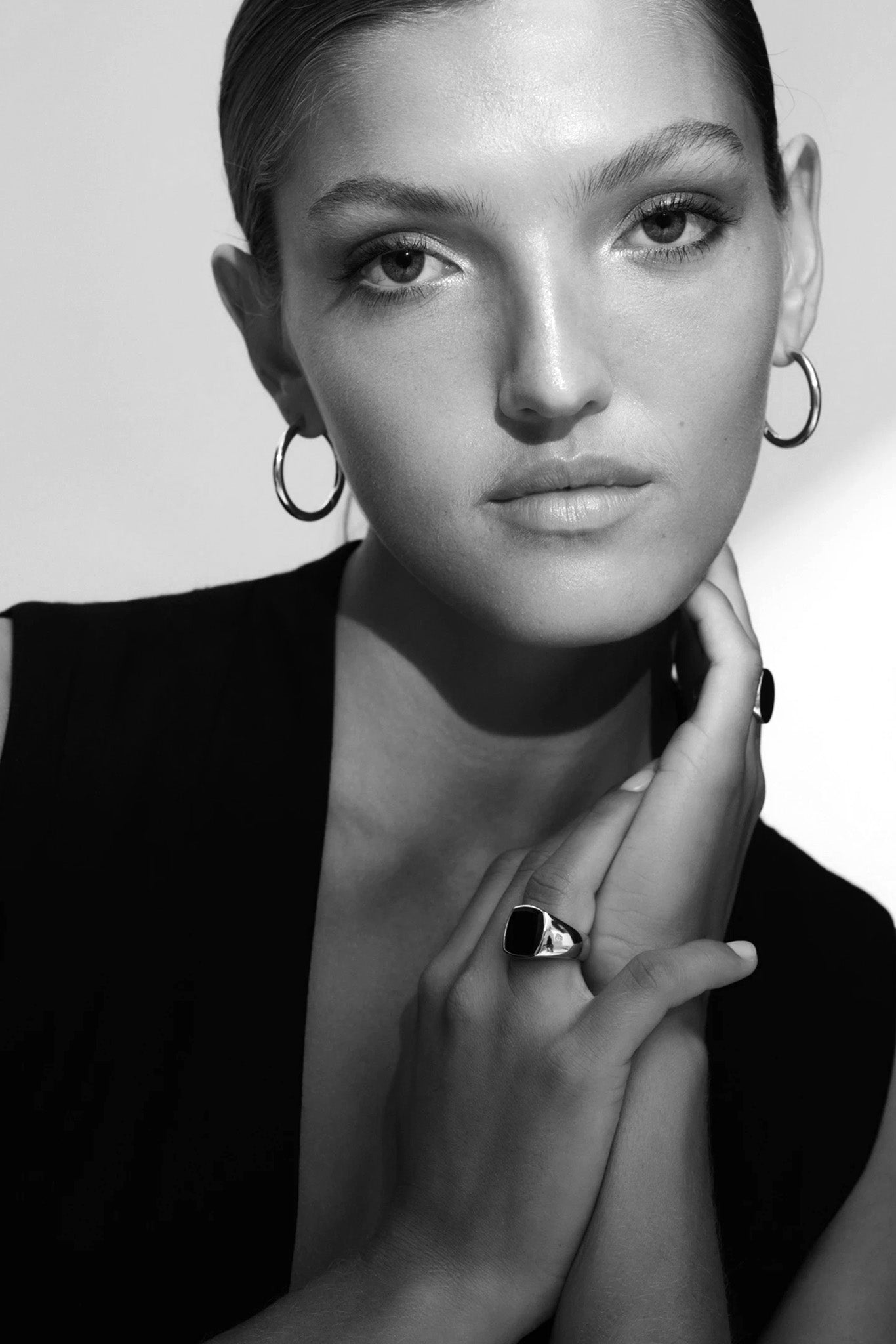 Silver W Cushion Black Onyx Ring
