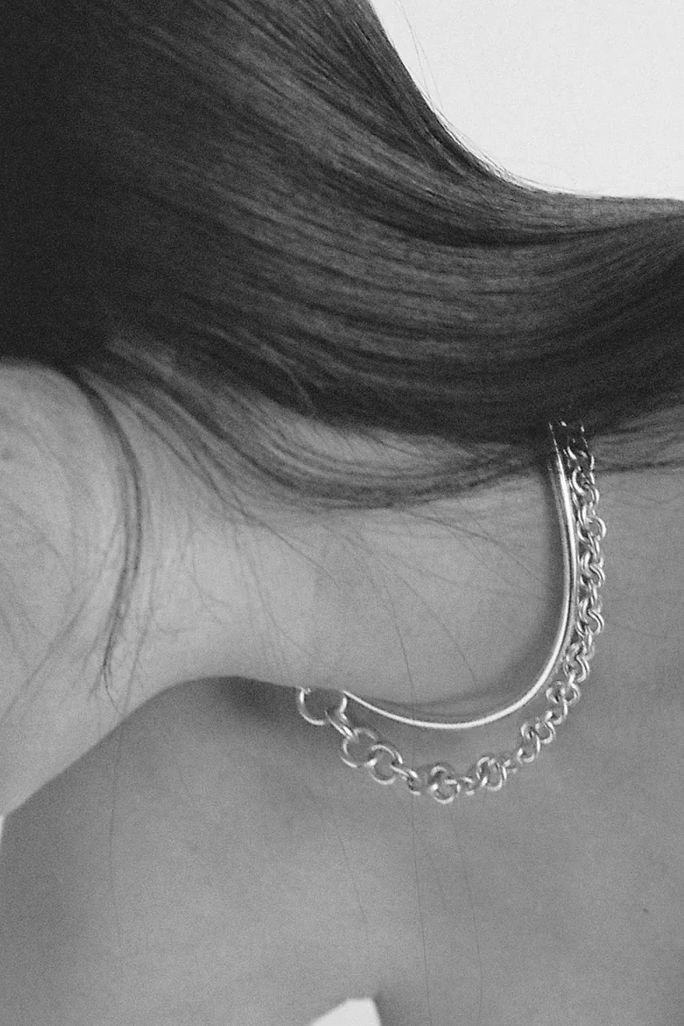 Silver/Clear Quartz Slim Tube Collar