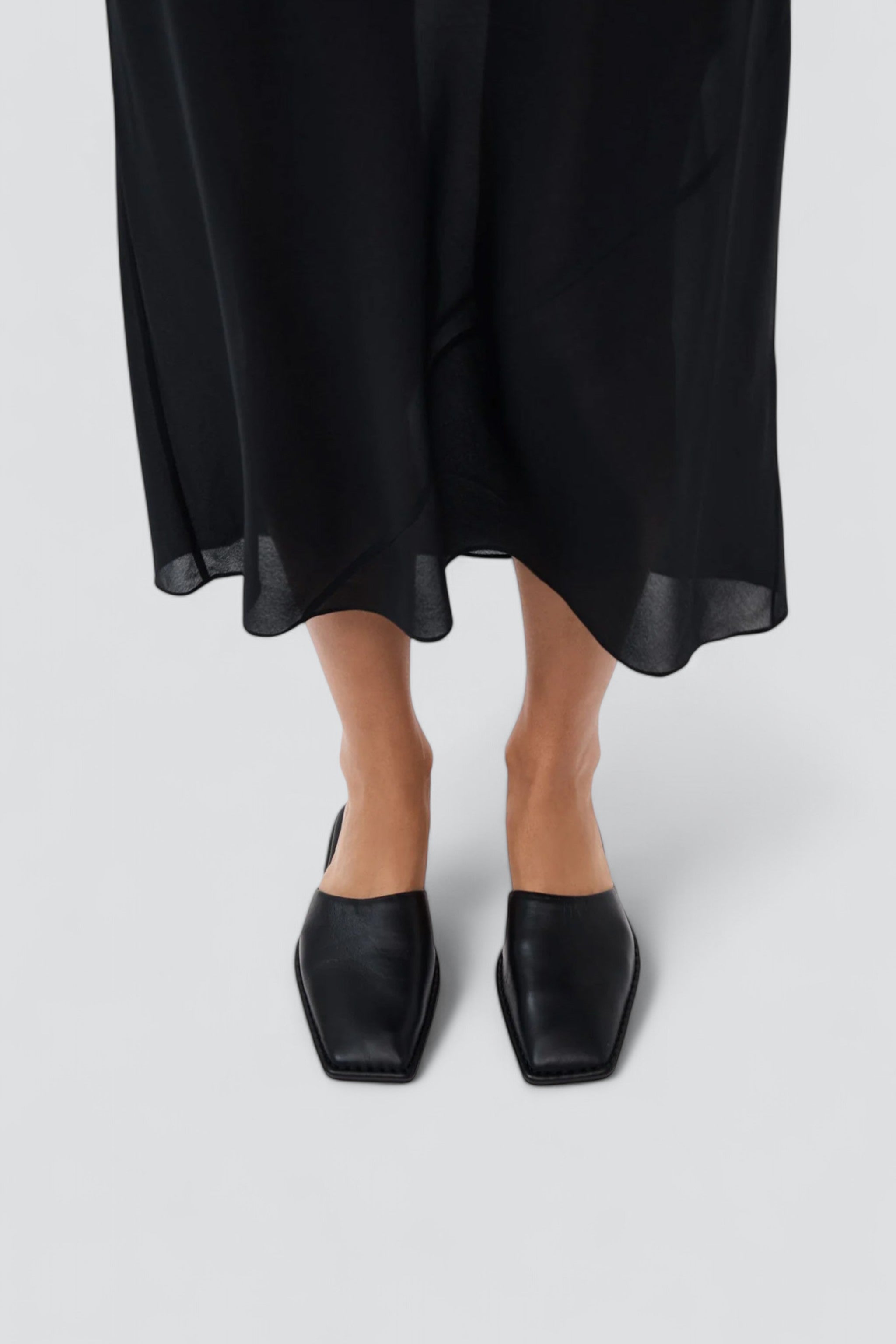 Black Soft Square Toe Flat