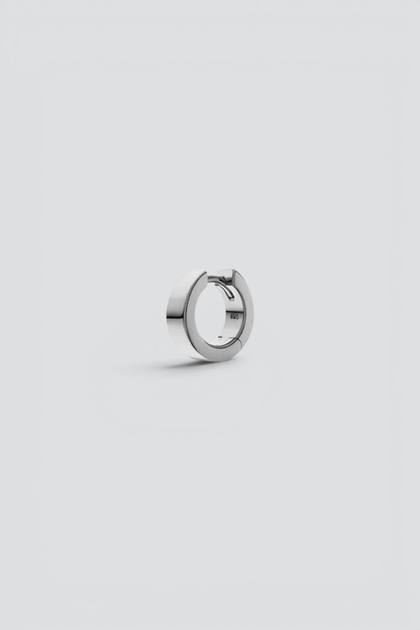 Sterling Silver 4mm Huggie Earring