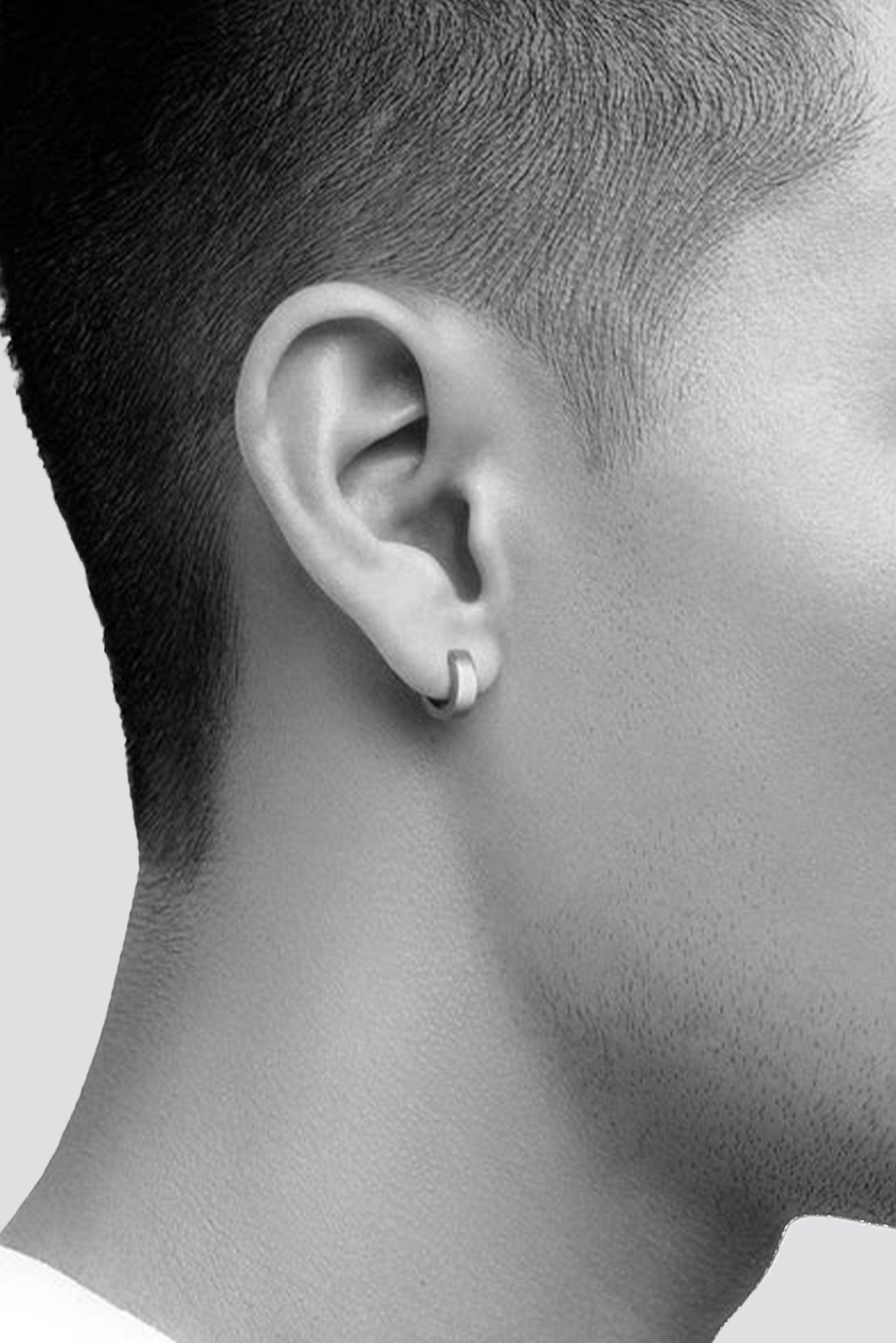 Sterling Silver 4mm Huggie Earring