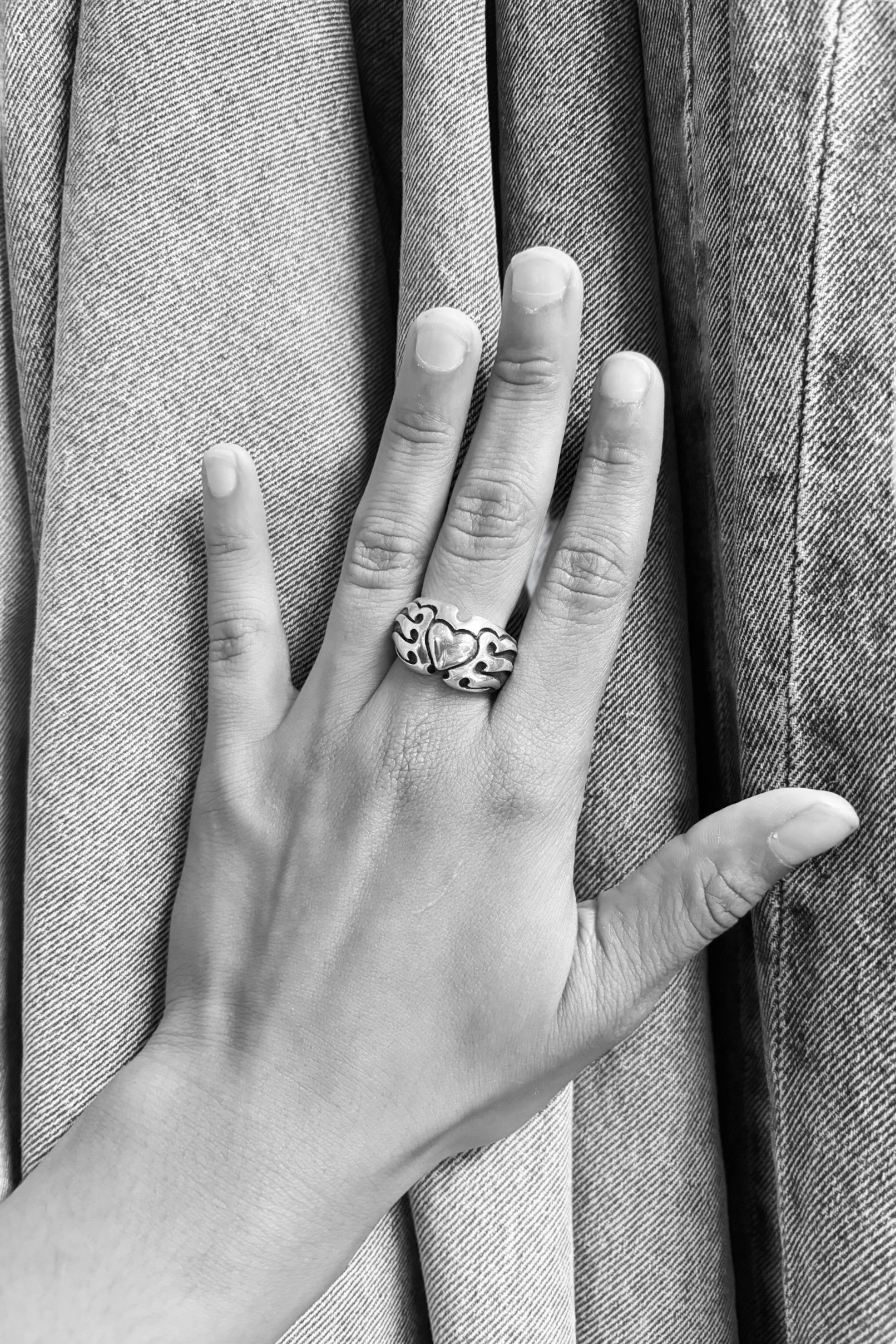 Sterling Silver Etched Heart Ring