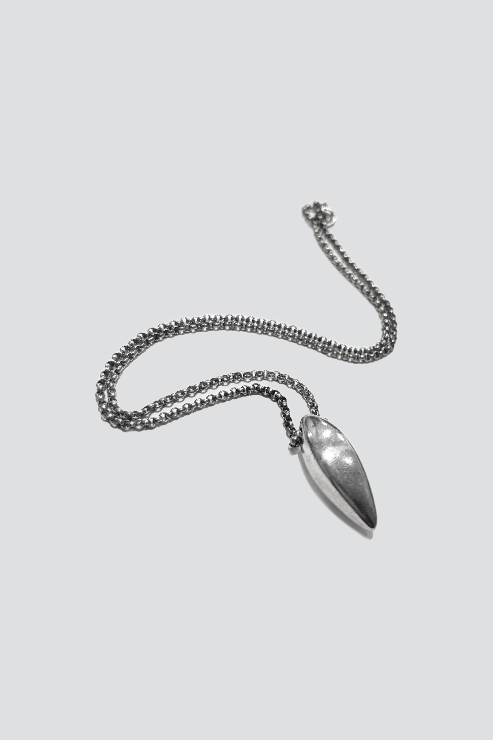 Sterling Silver Pointed Pendant Round Link Chain