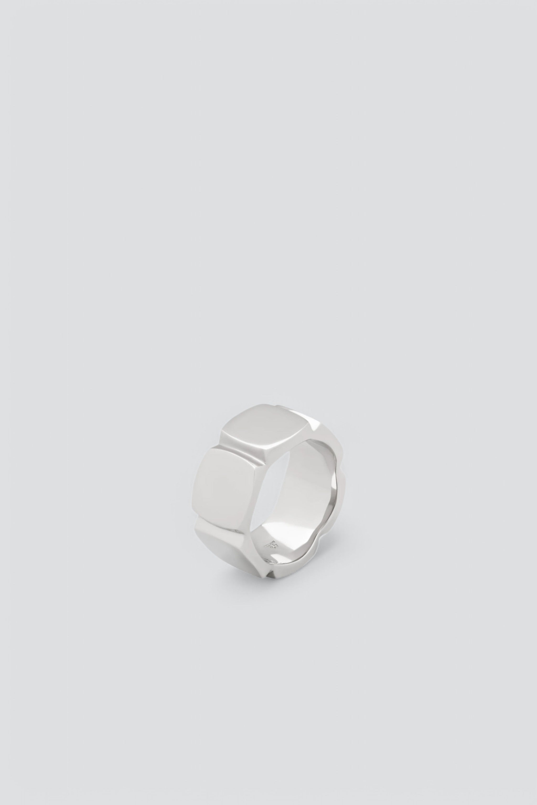 Silver Umi Band Ring